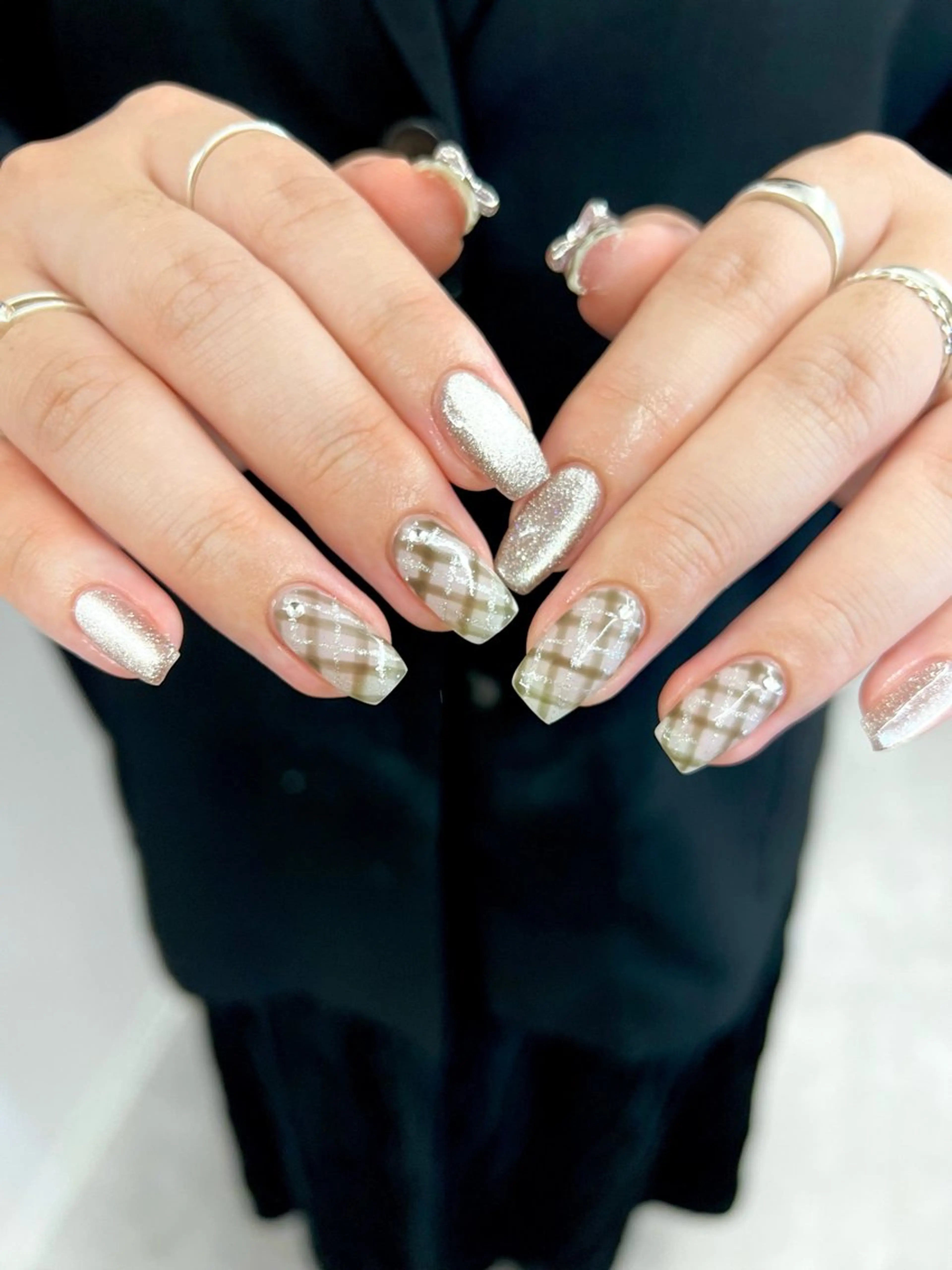 ネイル ジェルネイル マグネットネイル ニュアンスネイル ワンカラーネイル パラジェル ハンドネイル ハンドケア Bana_ Nailのネイルデザイン