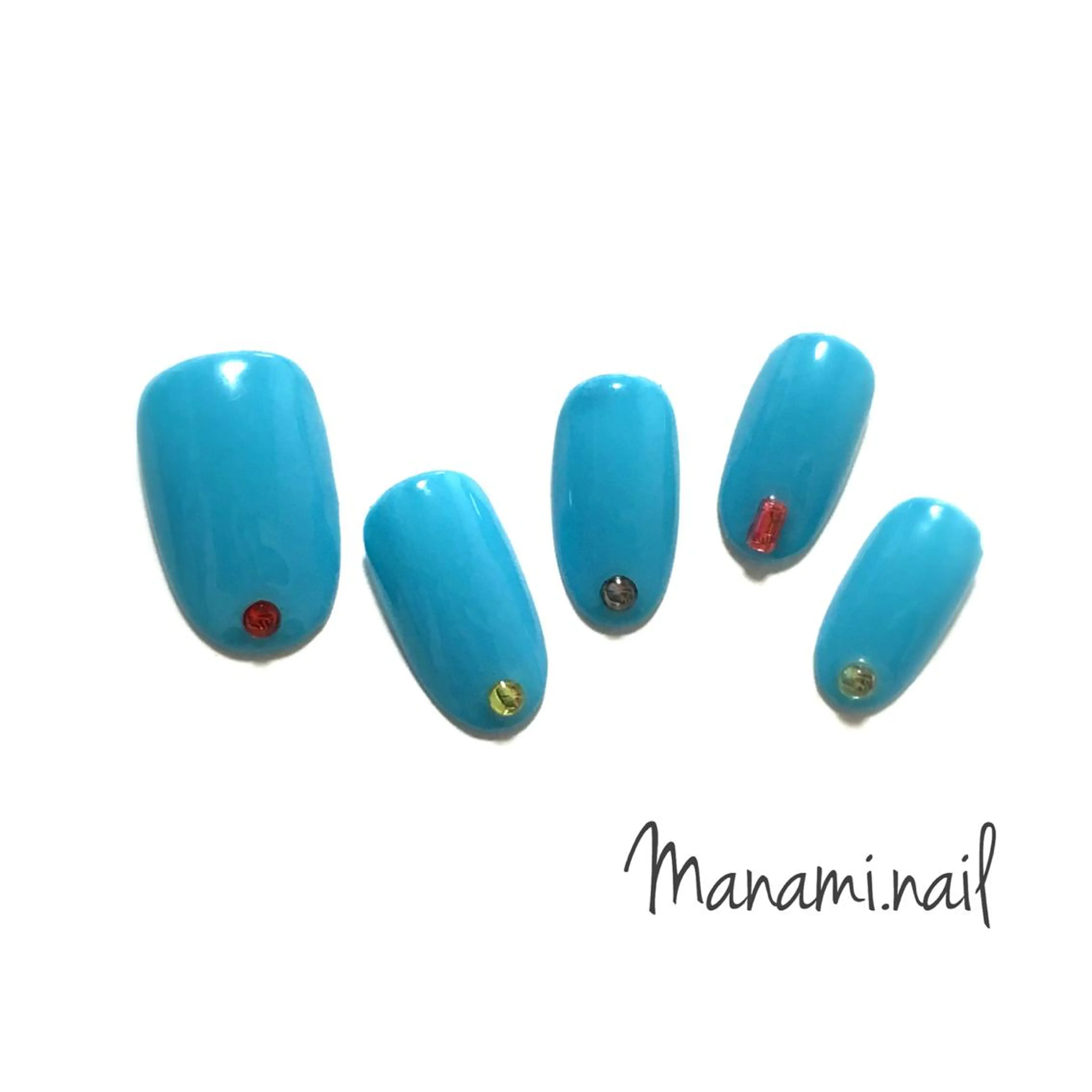 ネイル Loom所属・hrd manamiのネイルデザイン