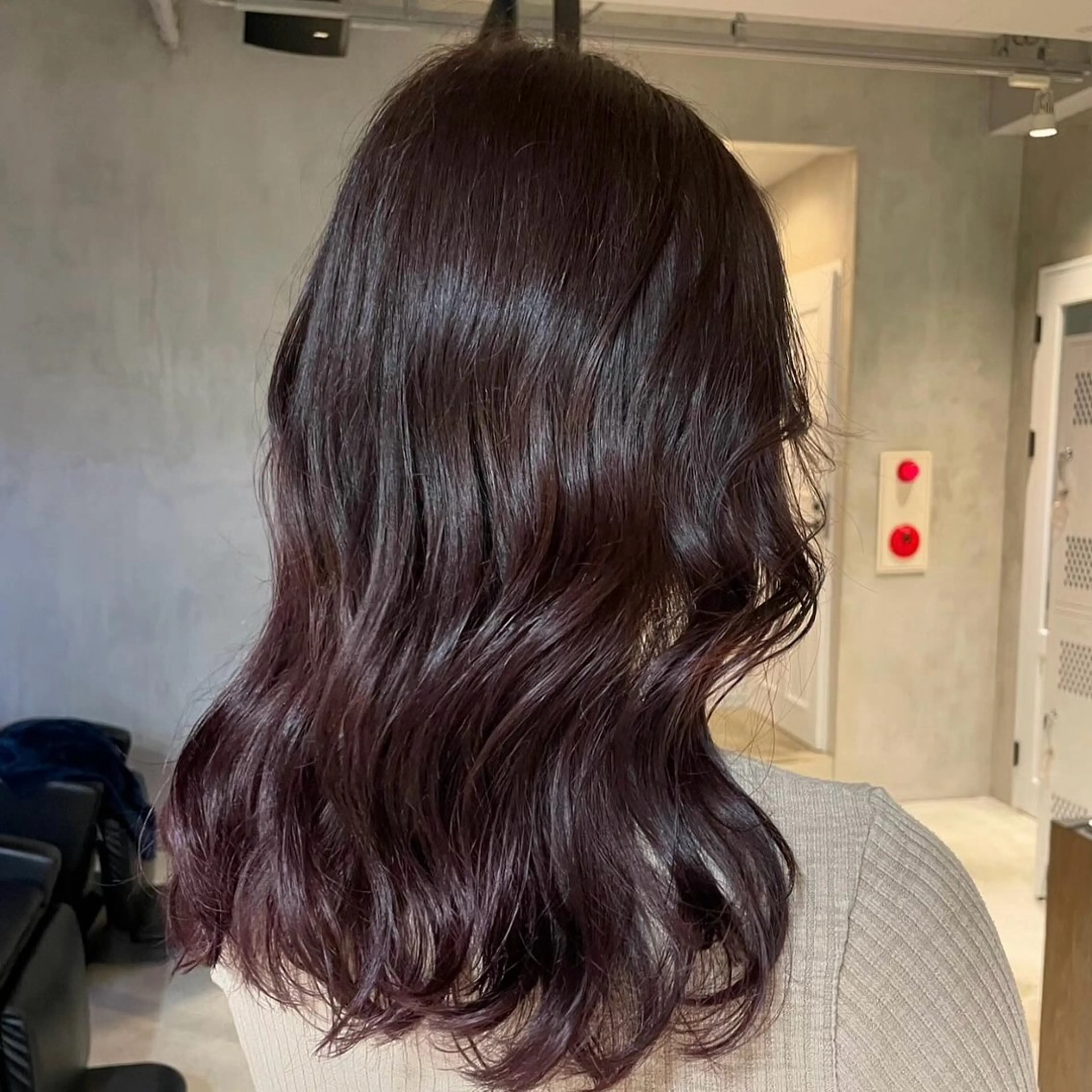 セミロング カラー ヘアアレンジ fifth Tokyo所属・fifth 石川 凪のヘアスタイル