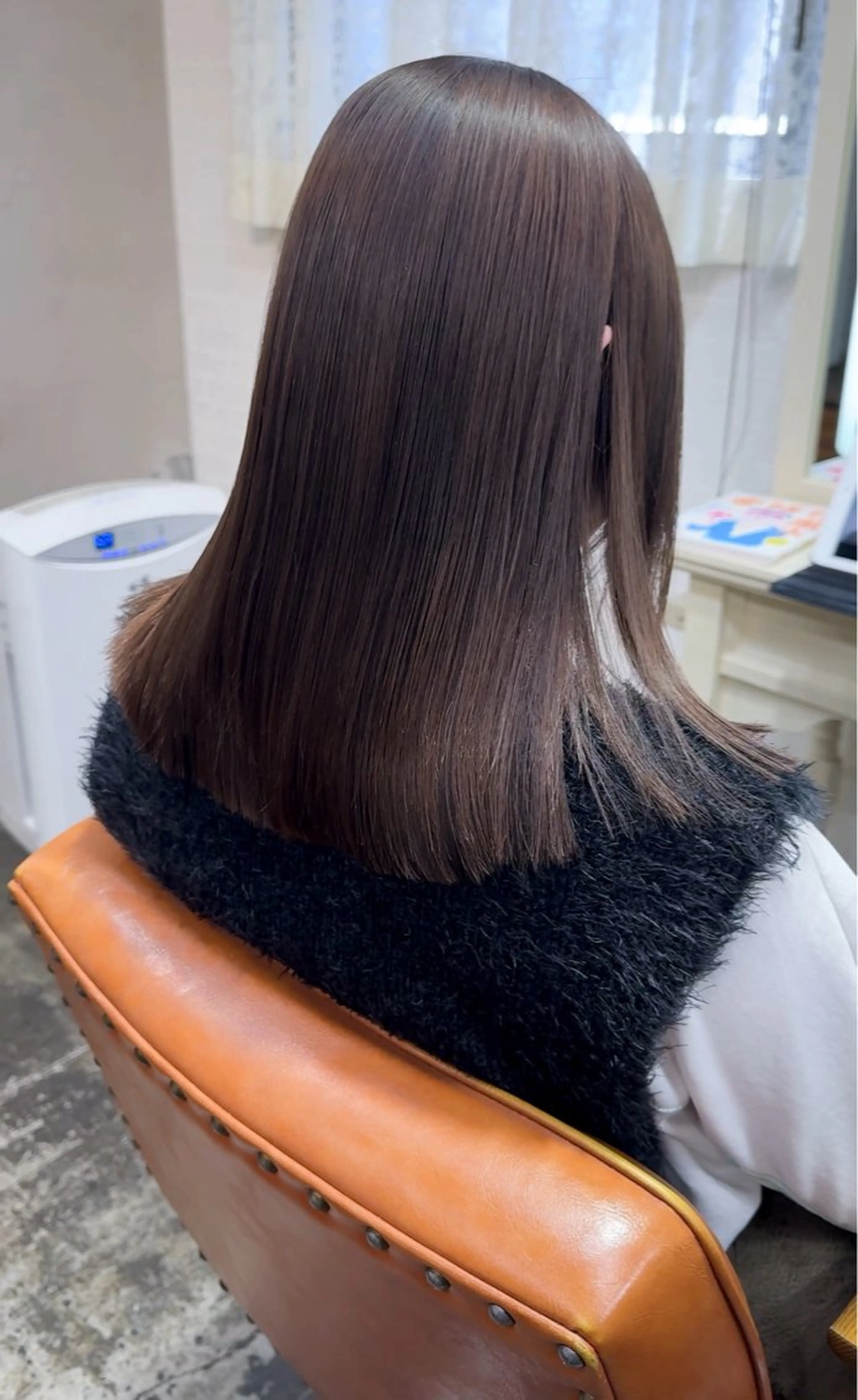 カラー Chic シックのヘアスタイル