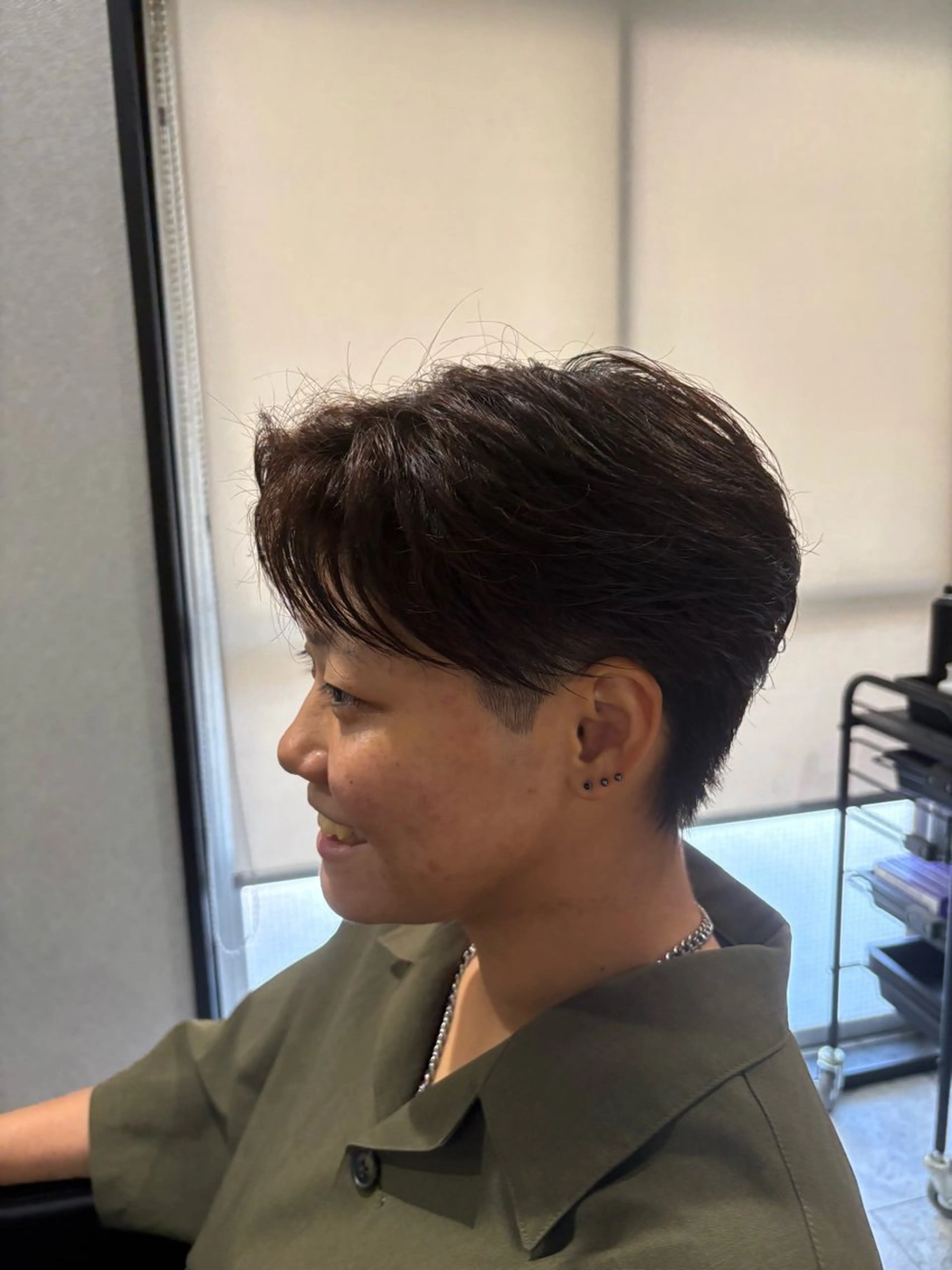 カット＋1カラーの写真