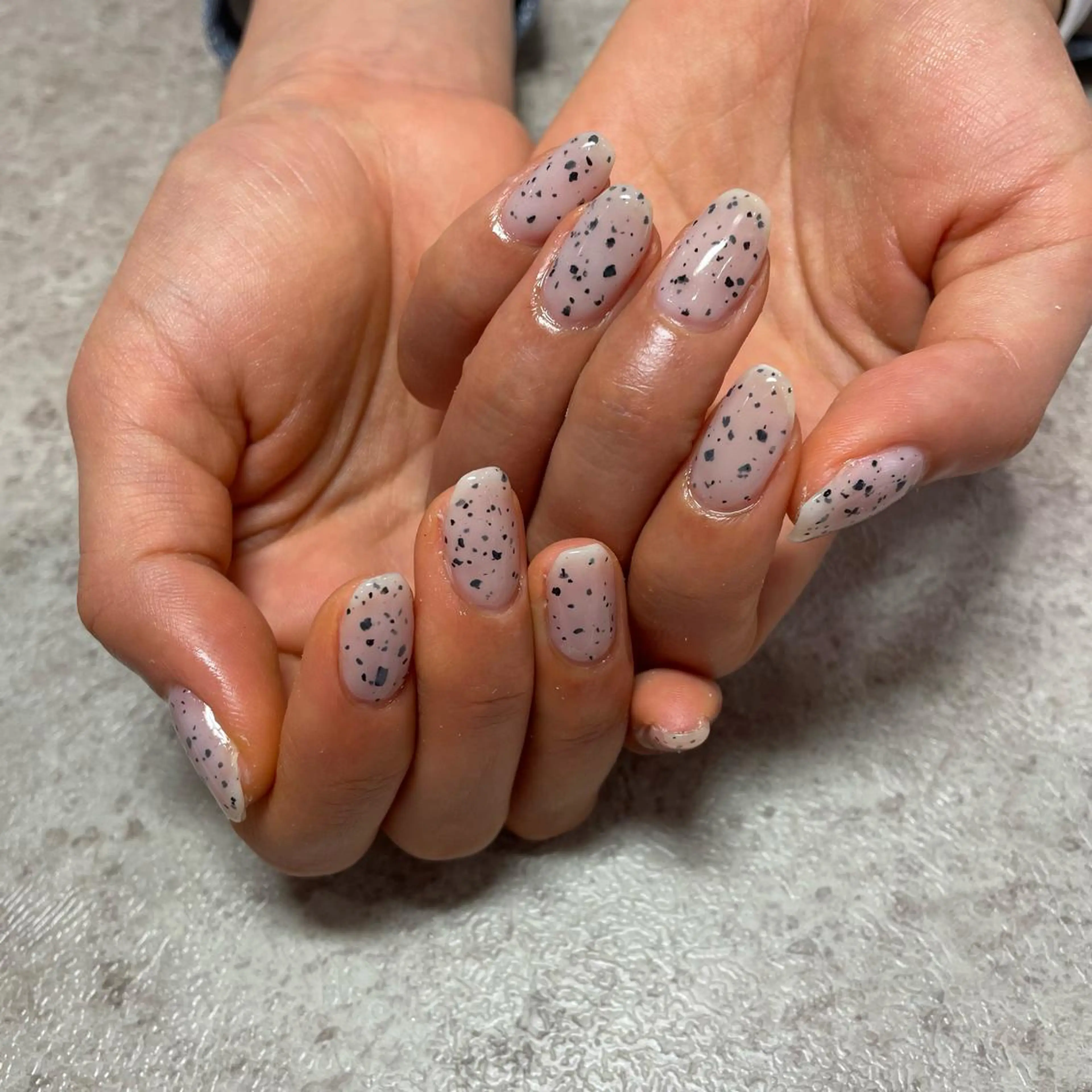 ネイル 山中 祥華の眉毛・アイブロウイメージ