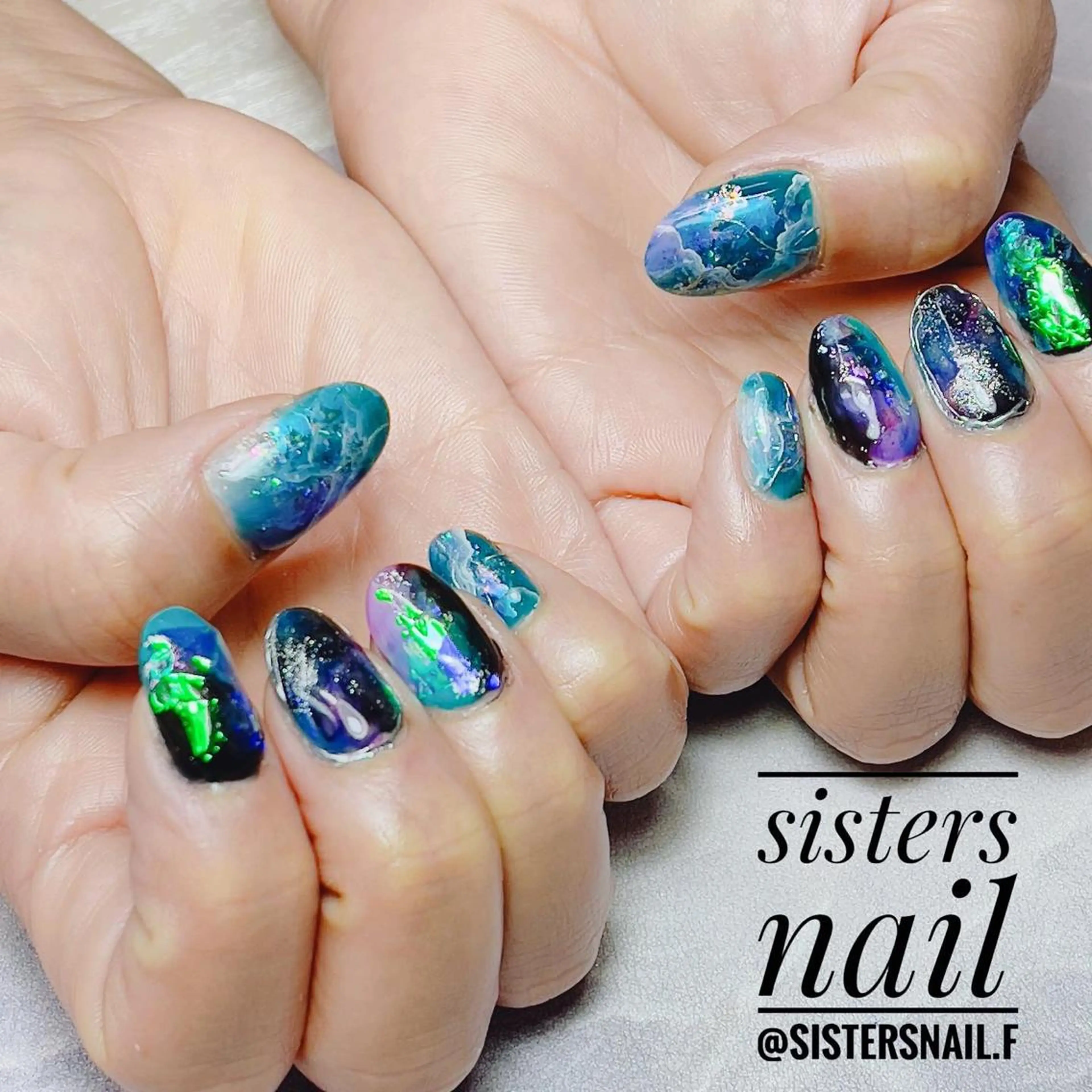 ネイル アートネイル オーロラネイル sisters nail.fのネイルデザイン