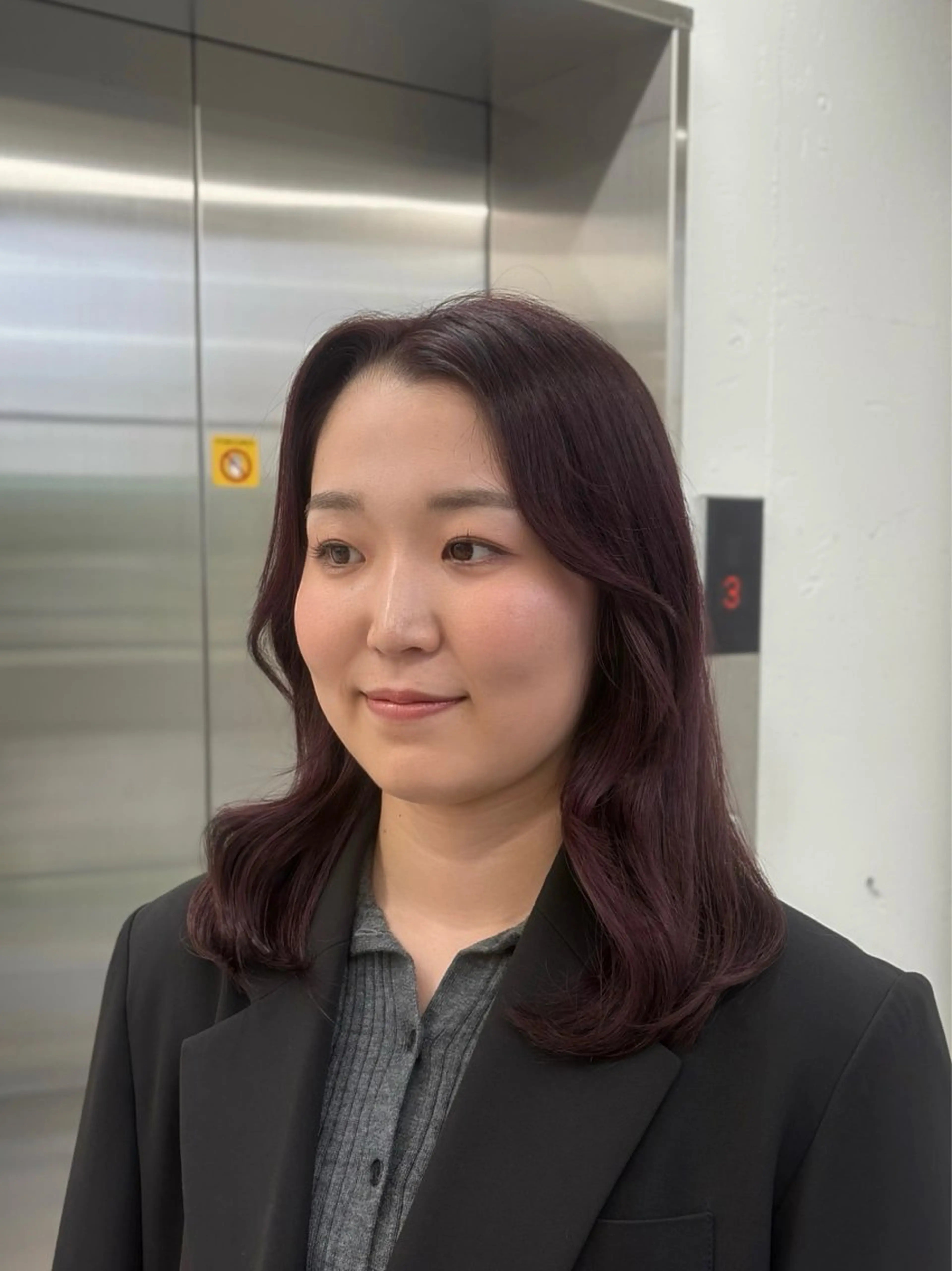 ミディアム カラー くびれヘア カット ヘアカラー 🌟ゆりあ🌟 JILLSTUDIOのヘアスタイル