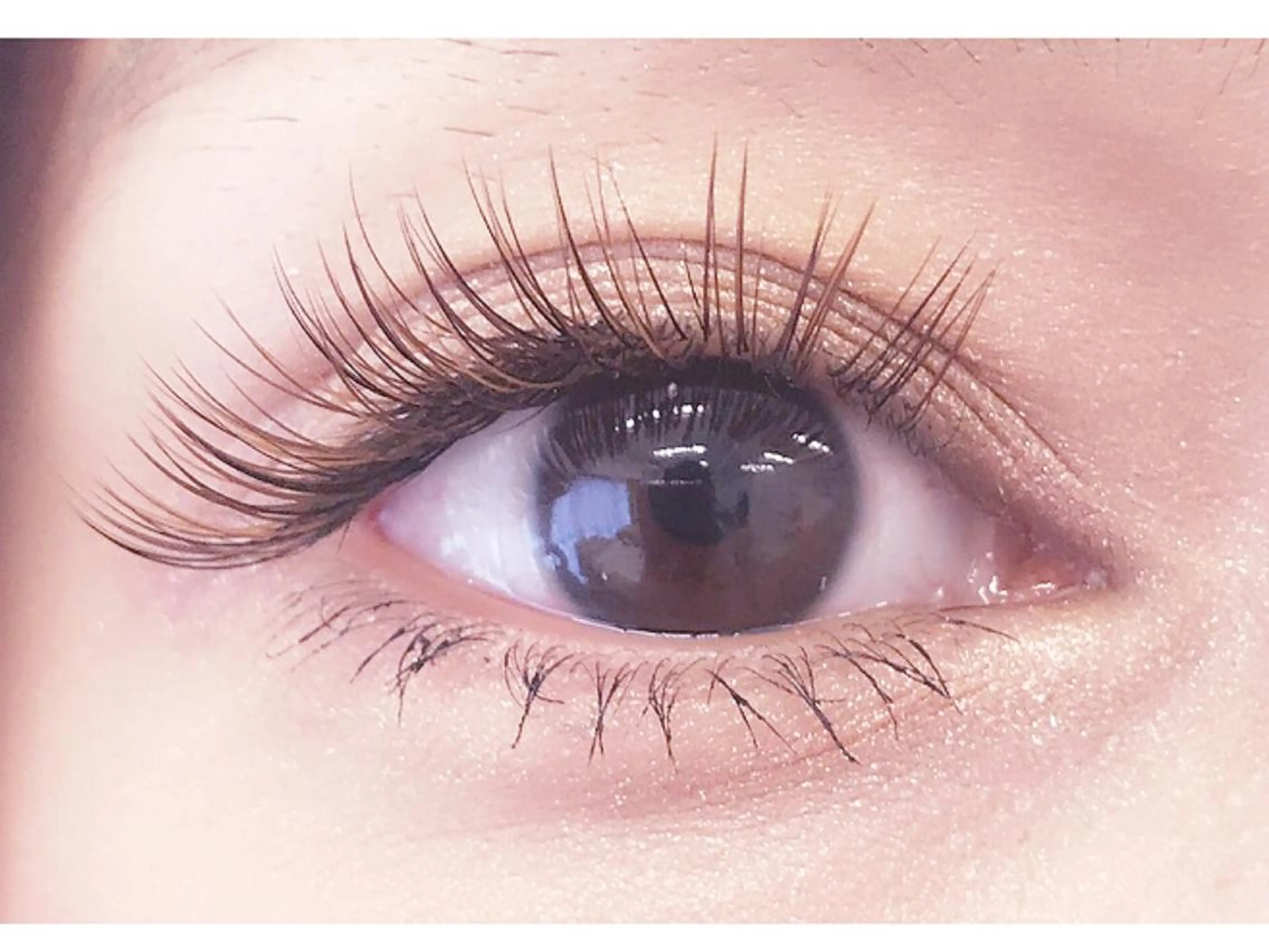 マツエク・マツパ garlandeyelash所属・新中 茉莉香の眉毛・アイブロウイメージ