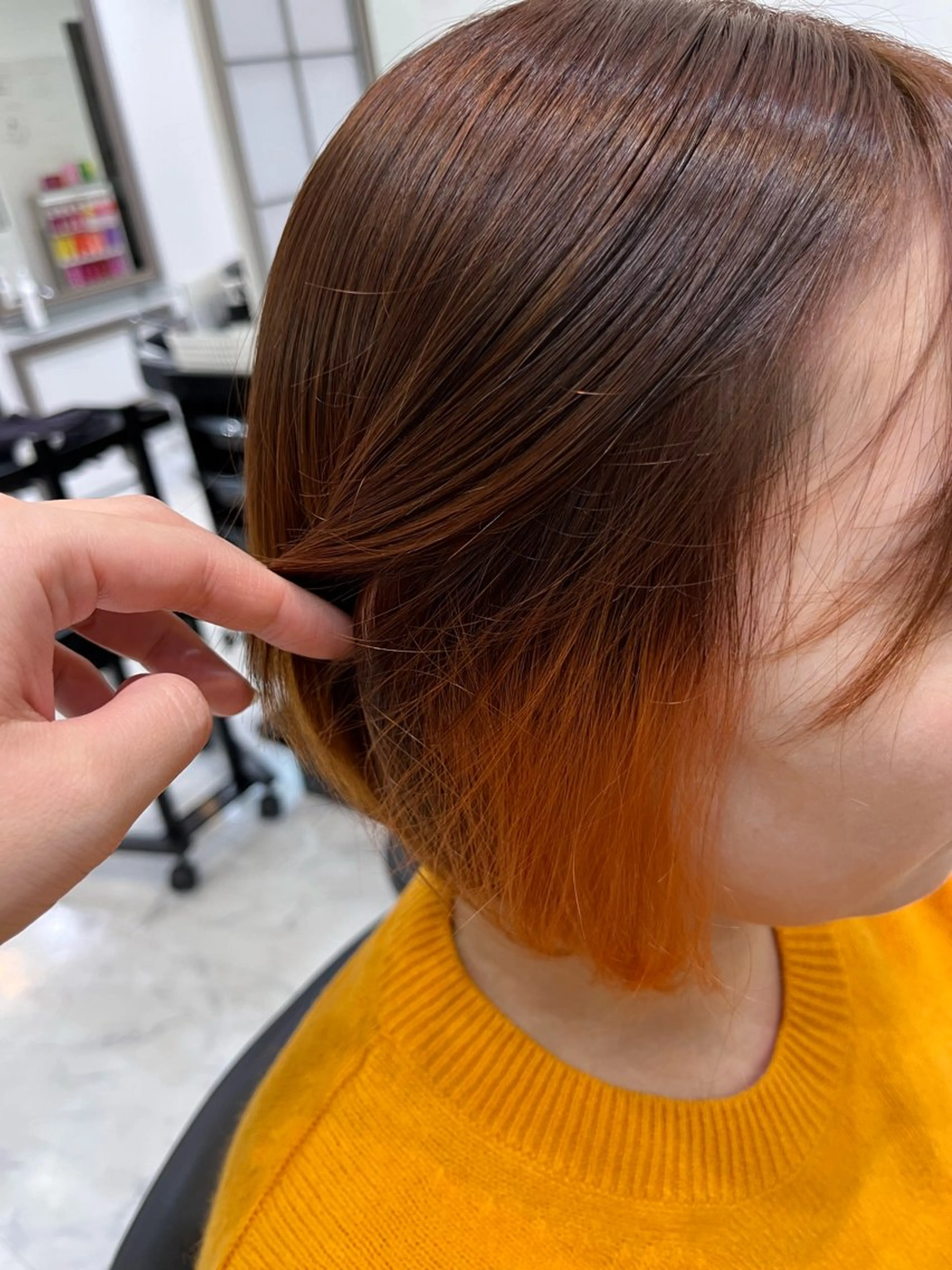 ショート カラー ブリーチ イヤリングカラー トリートメント クリスマス ヘアカラー トリートメント THE  ESCALA表参道所属・Hana🌷/ 透明感/艶髪/表参道のヘアスタイル