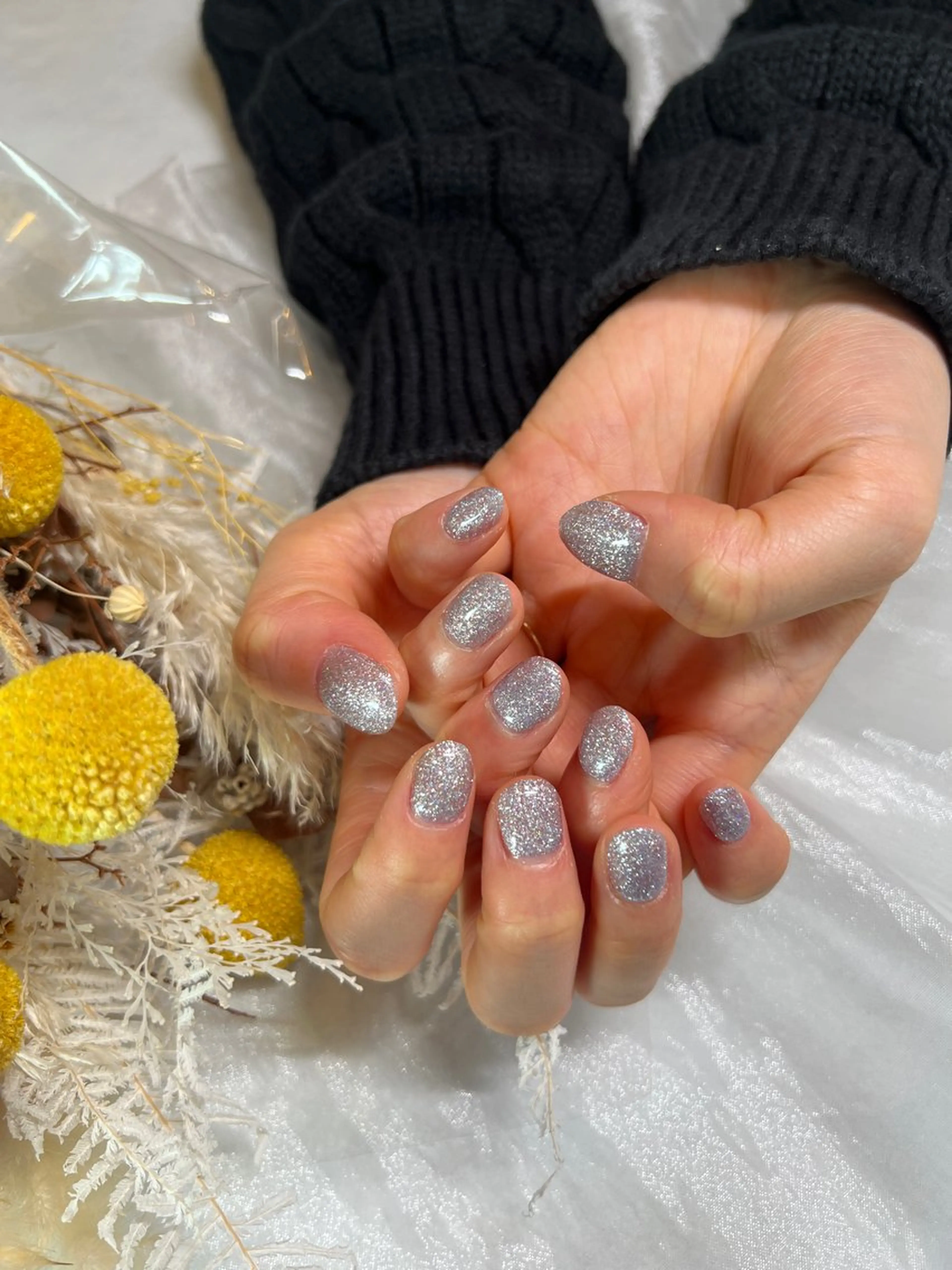 ネイル フラッシュネイル ハンドネイル salon de 4H(サロンドフォーエイチ)所属・大貫 蓮衣のネイルデザイン