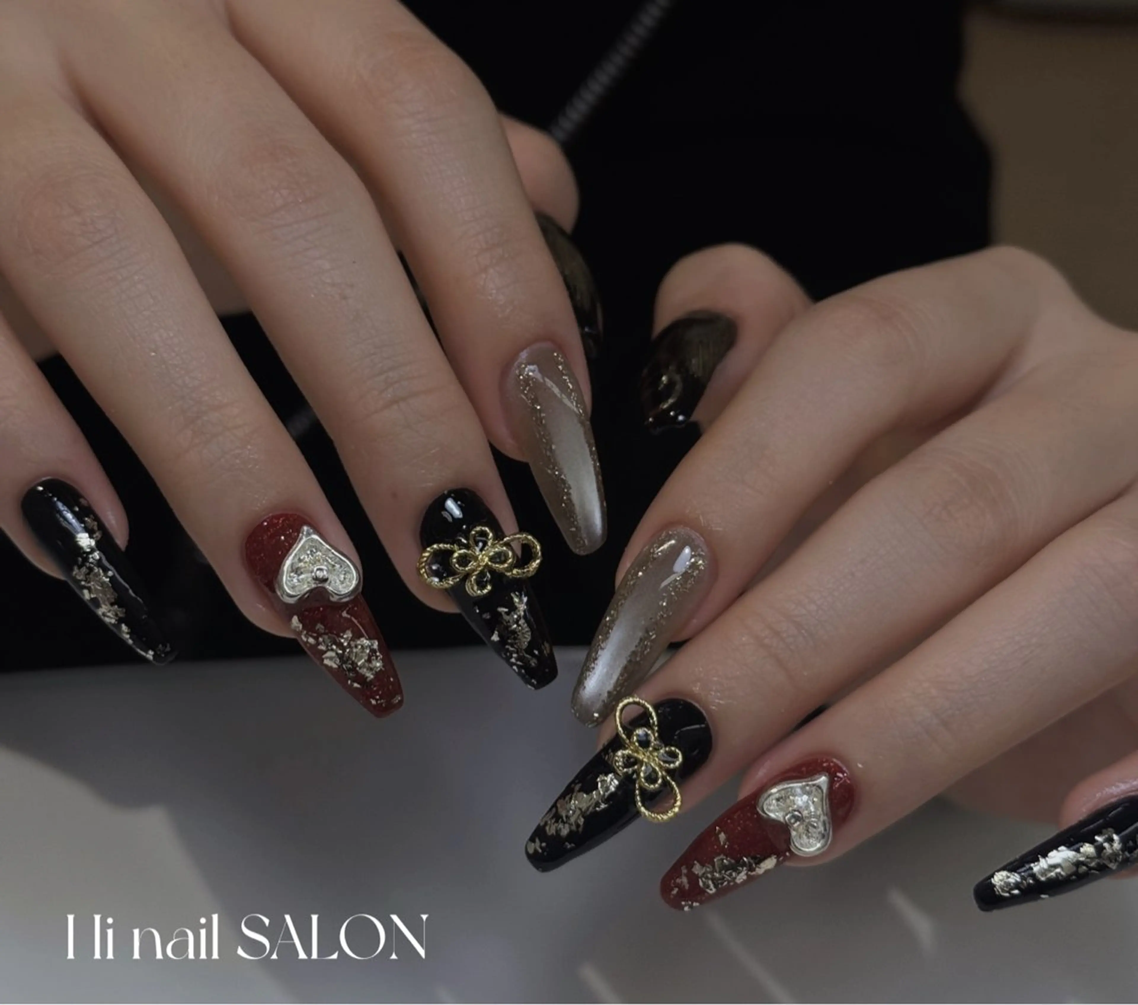 ネイル フラッシュネイル フットネイル フレンチネイル ジェルネイル ガラスフレンチ ハンドネイル Hi nail 【ハイネイル】池袋のネイルデザイン