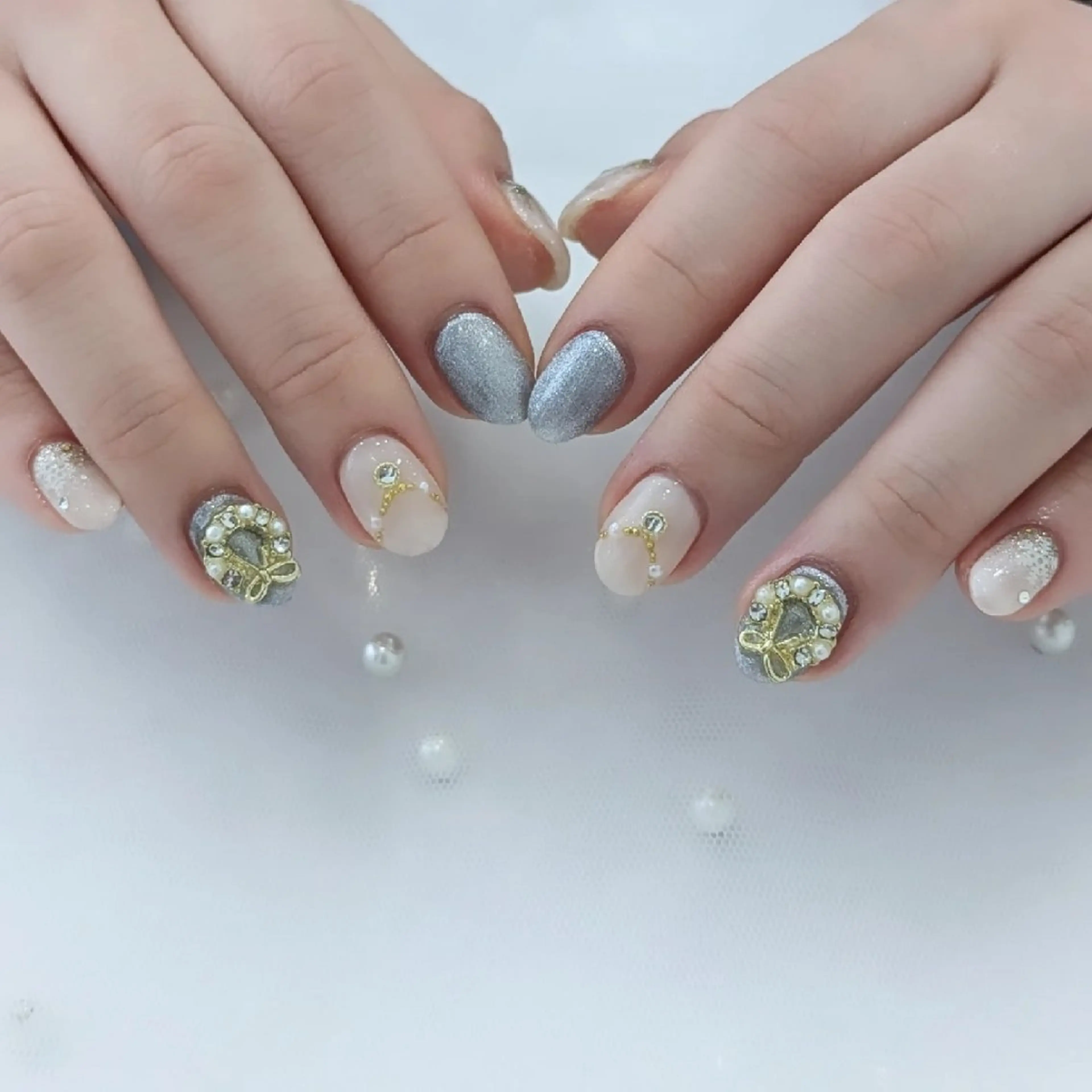 ネイル 冬ネイル クリスマス Lily nail 船橋 yuki🍒のネイルデザイン