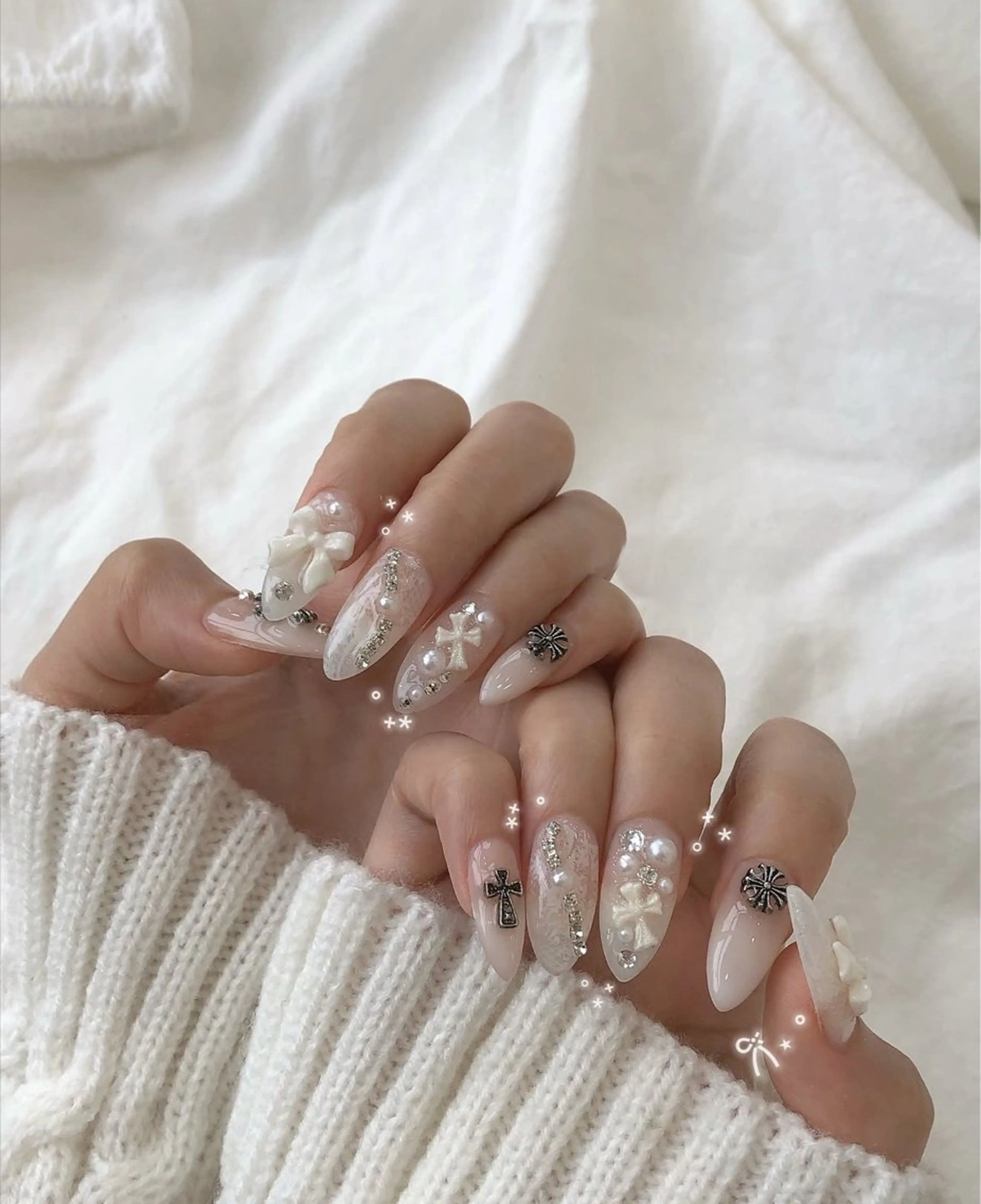 ネイル アニマル柄 オーロラネイル チークネイル フラッシュネイル ジェルネイル Tira Nailのネイルデザイン