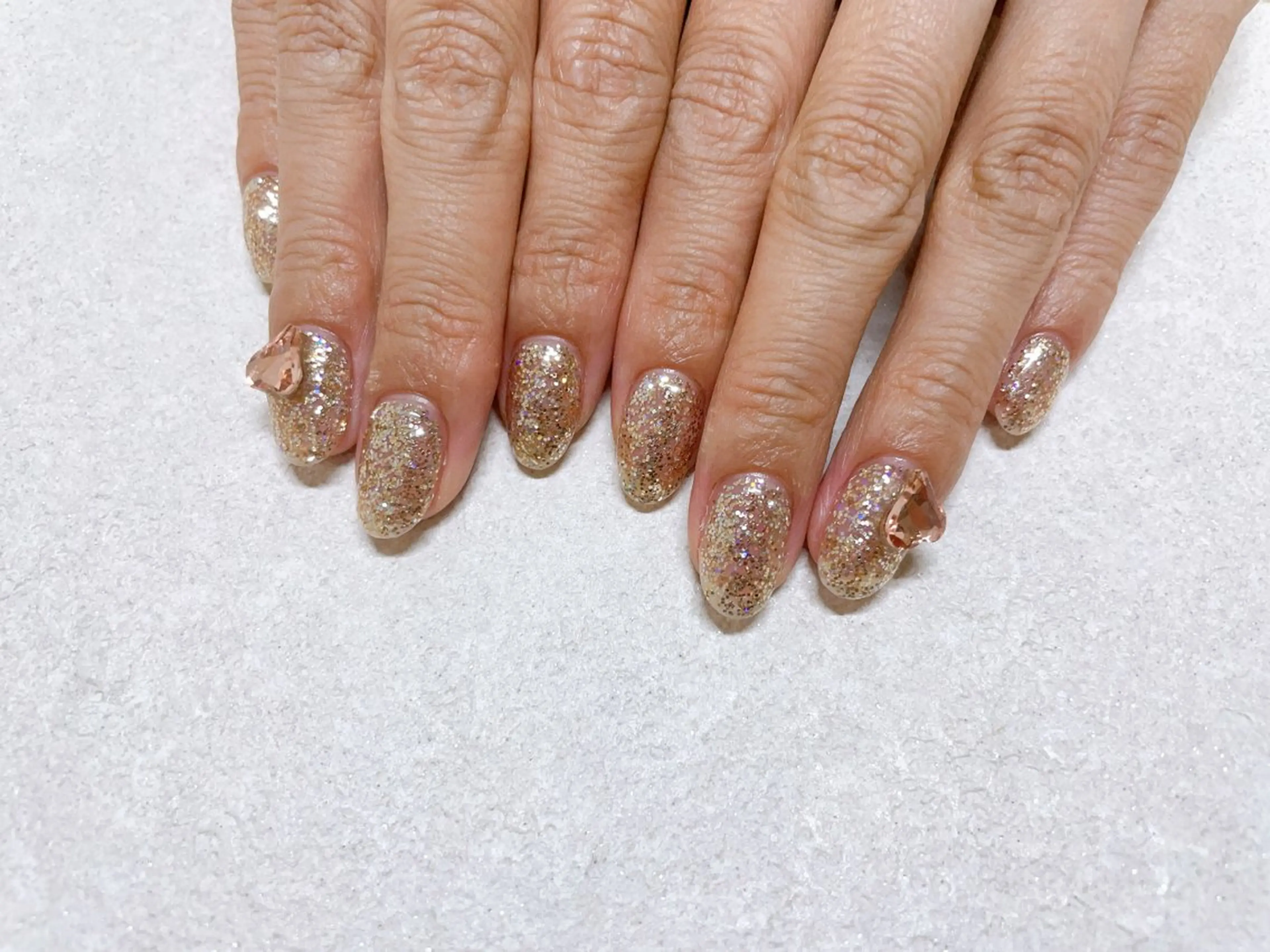 ネイル オーロラネイル フラワーネイル フットネイル フレンチネイル ジェルネイル ハンドネイル Mogu nail 二子玉川のネイルデザイン