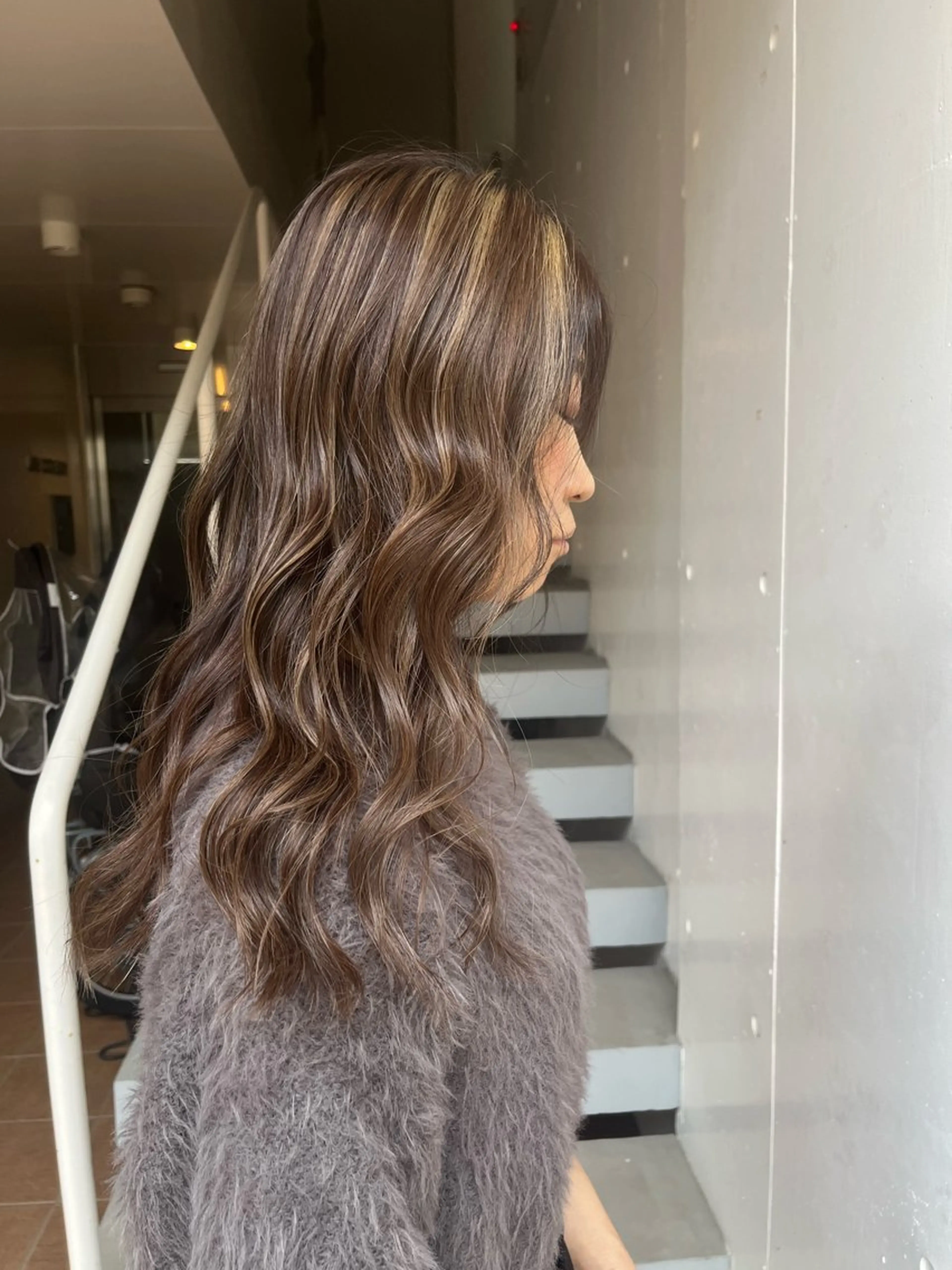 ロング ヘアカラー 韓国風透明感カラー 💎YUI💎のヘアスタイル