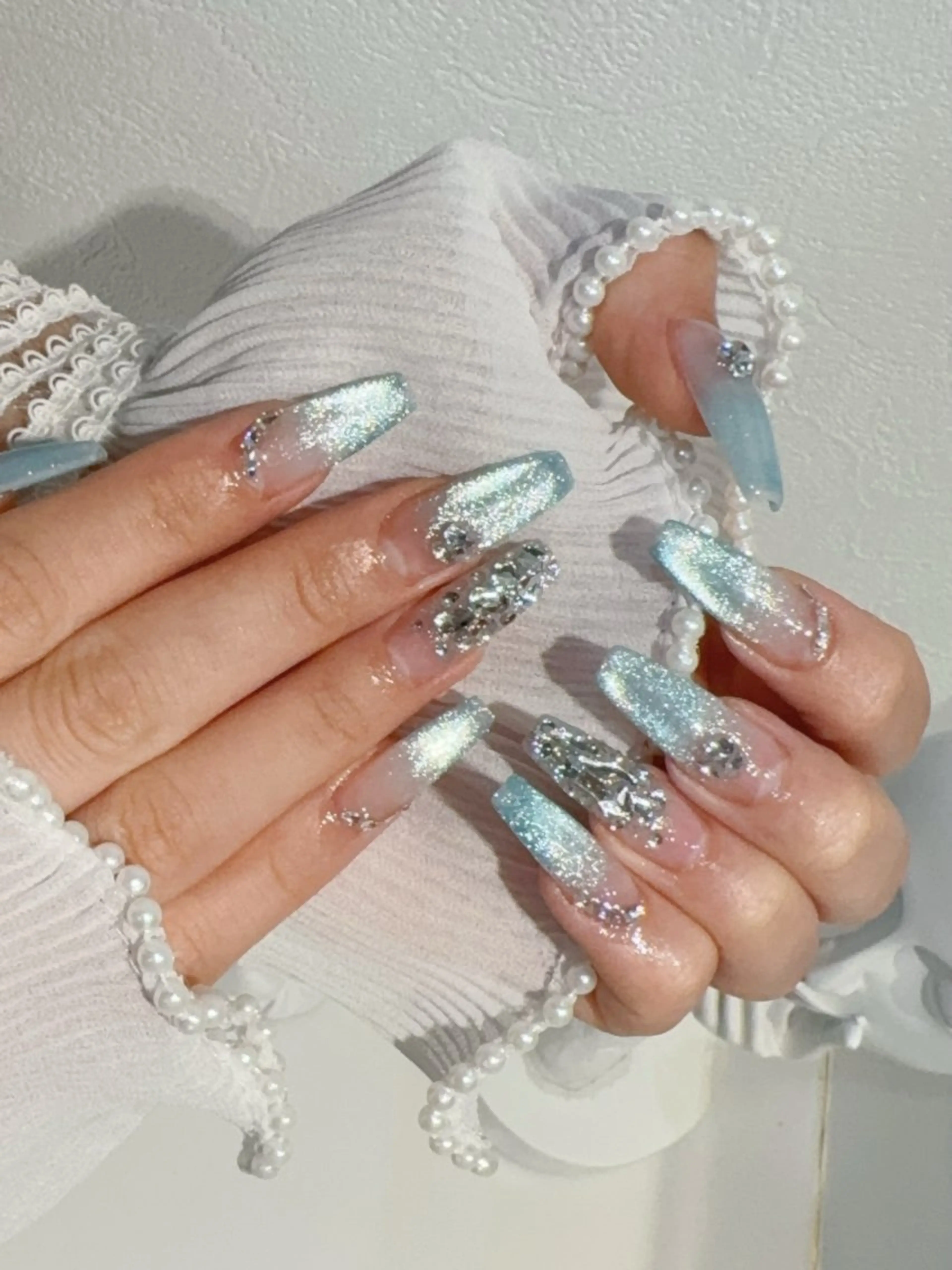 ハンド持ち込み90分ジェルやり放題(ソフトジェルオフ無料) ❤️スートンとシール付け放題❤️華やかパーツ2個無料❤️の写真