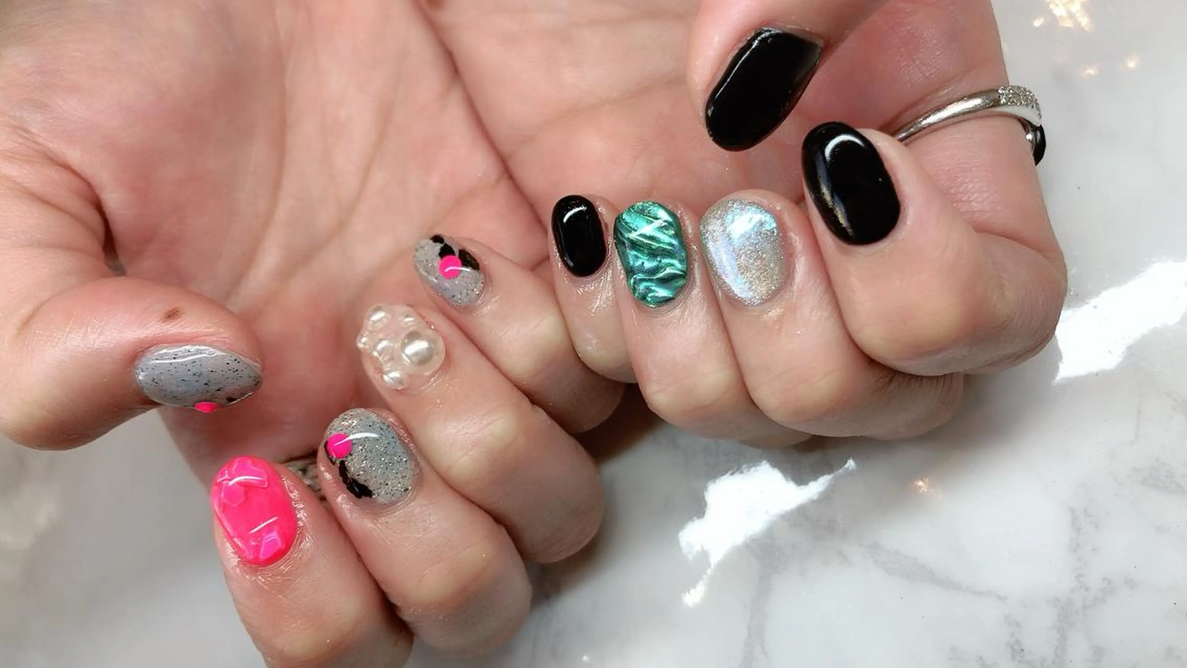 ネイル noix nail &eyeのネイルデザイン