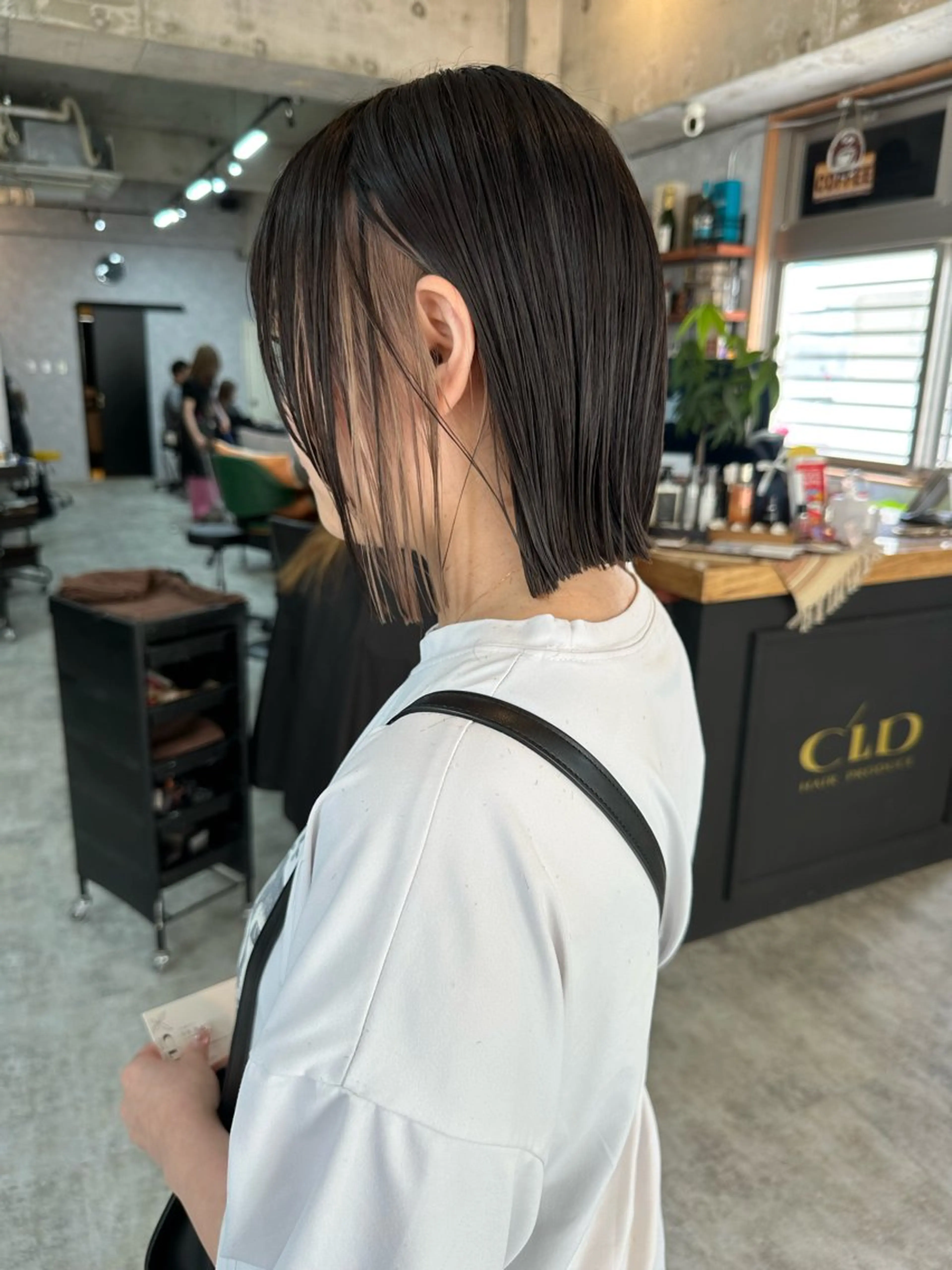 ショート 切りっぱなしボブ ショートボブ ハンサムショート 丸みショート ボブ カット ヘアカラー トリートメント C’LD hair  produce /シールドヘア所属・モテ髪/ボブ/ショー ト/アダチフウトのヘアスタイル