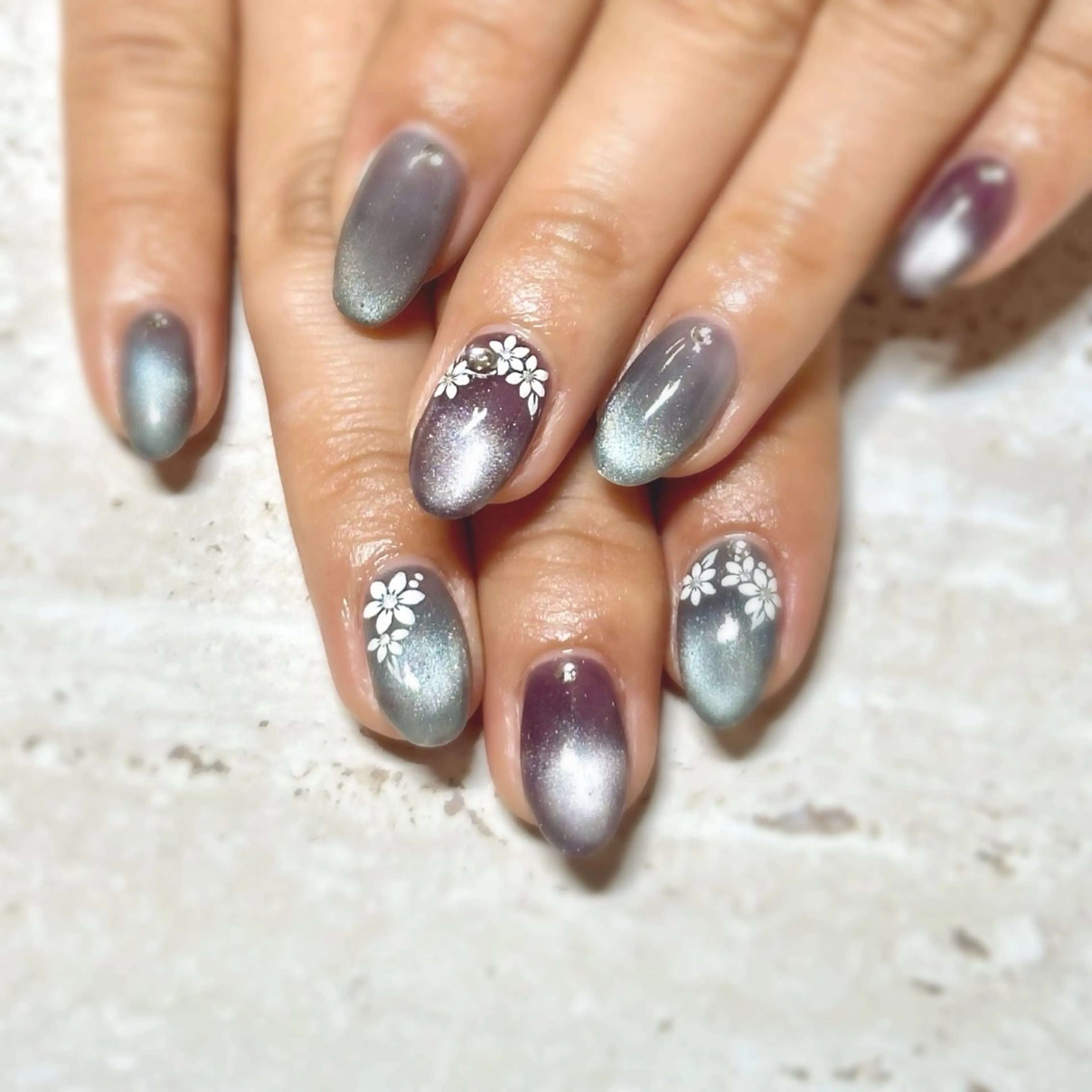 ネイル ハンドネイル sofa国分寺店 川出 玲奈のネイルデザイン