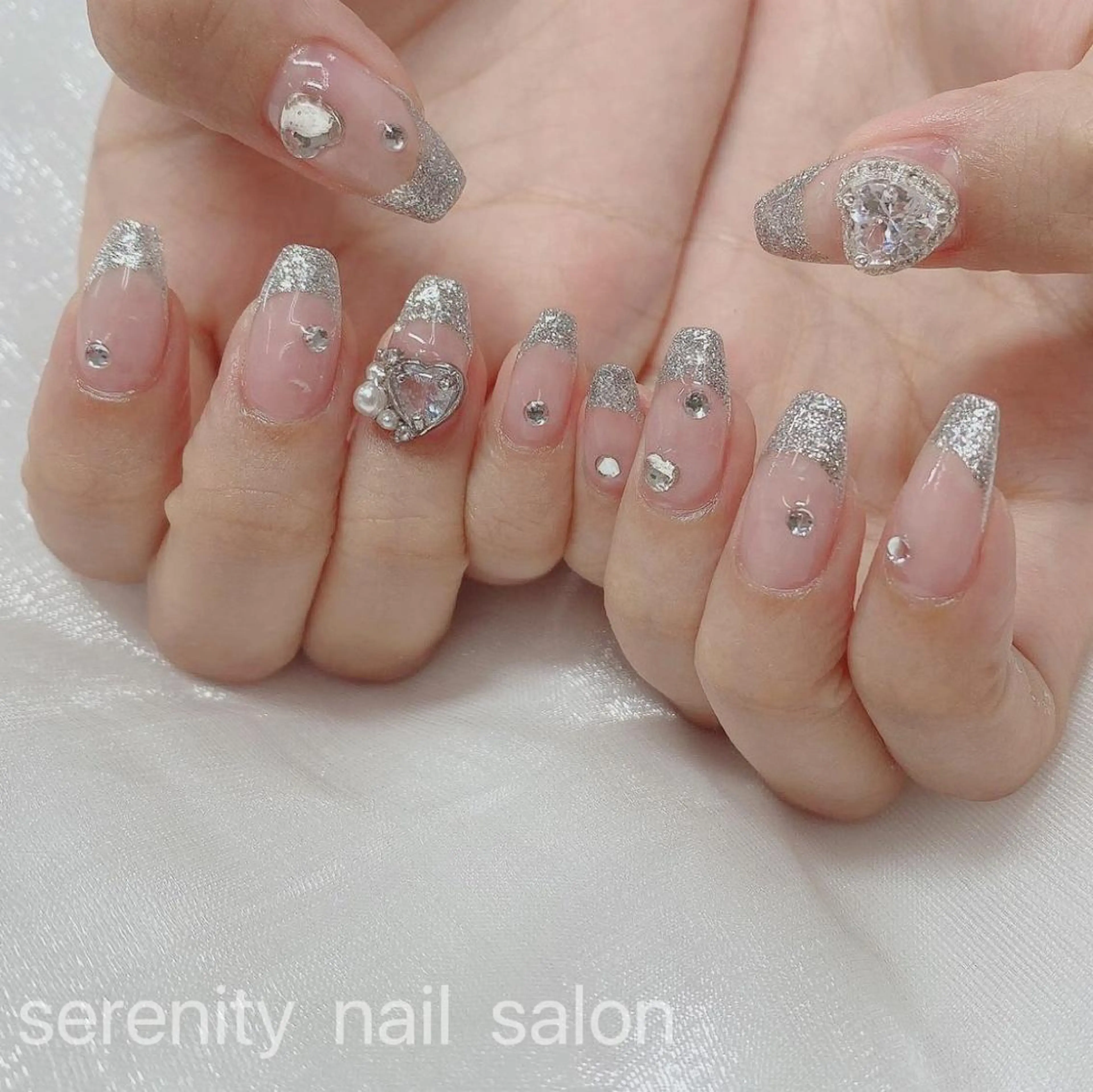 ネイル ハンドネイル ハンドケア ✨Serenity Nail salonのネイルデザイン