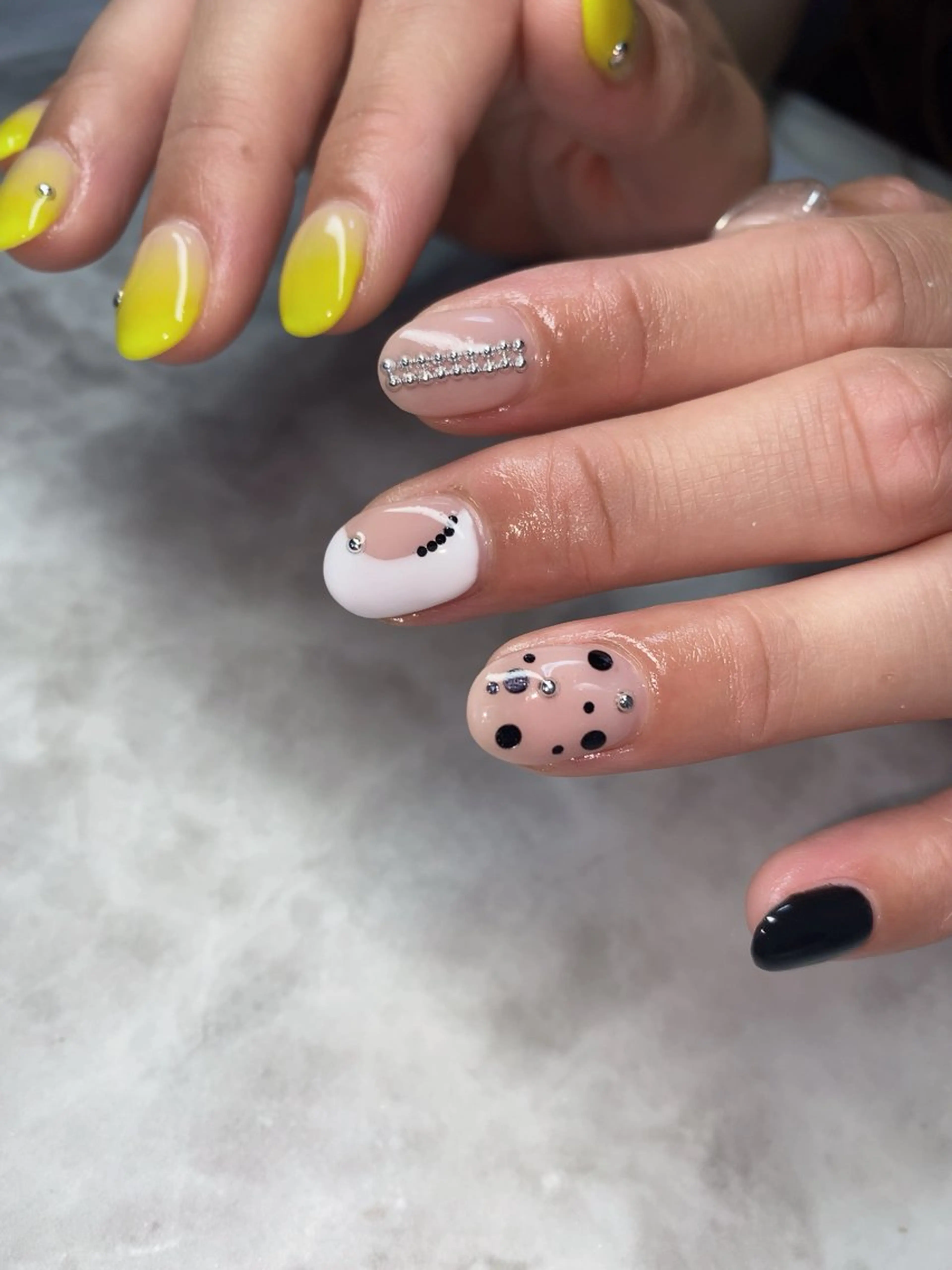 ネイル ハンドネイル C. NAILSのネイルデザイン