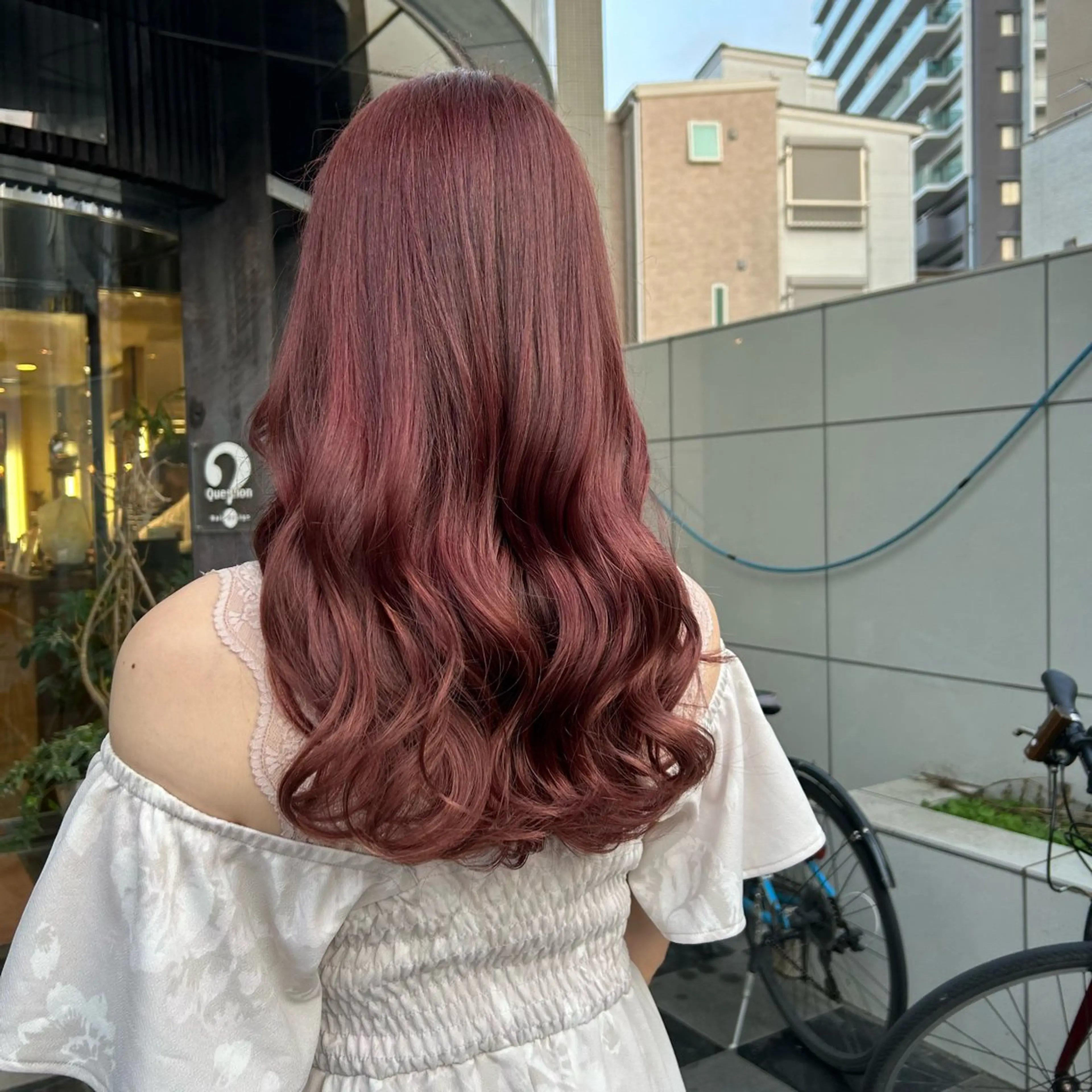 セミロング カラー カット ヘアカラー トリートメント 山崎 絵莉香のヘアスタイル