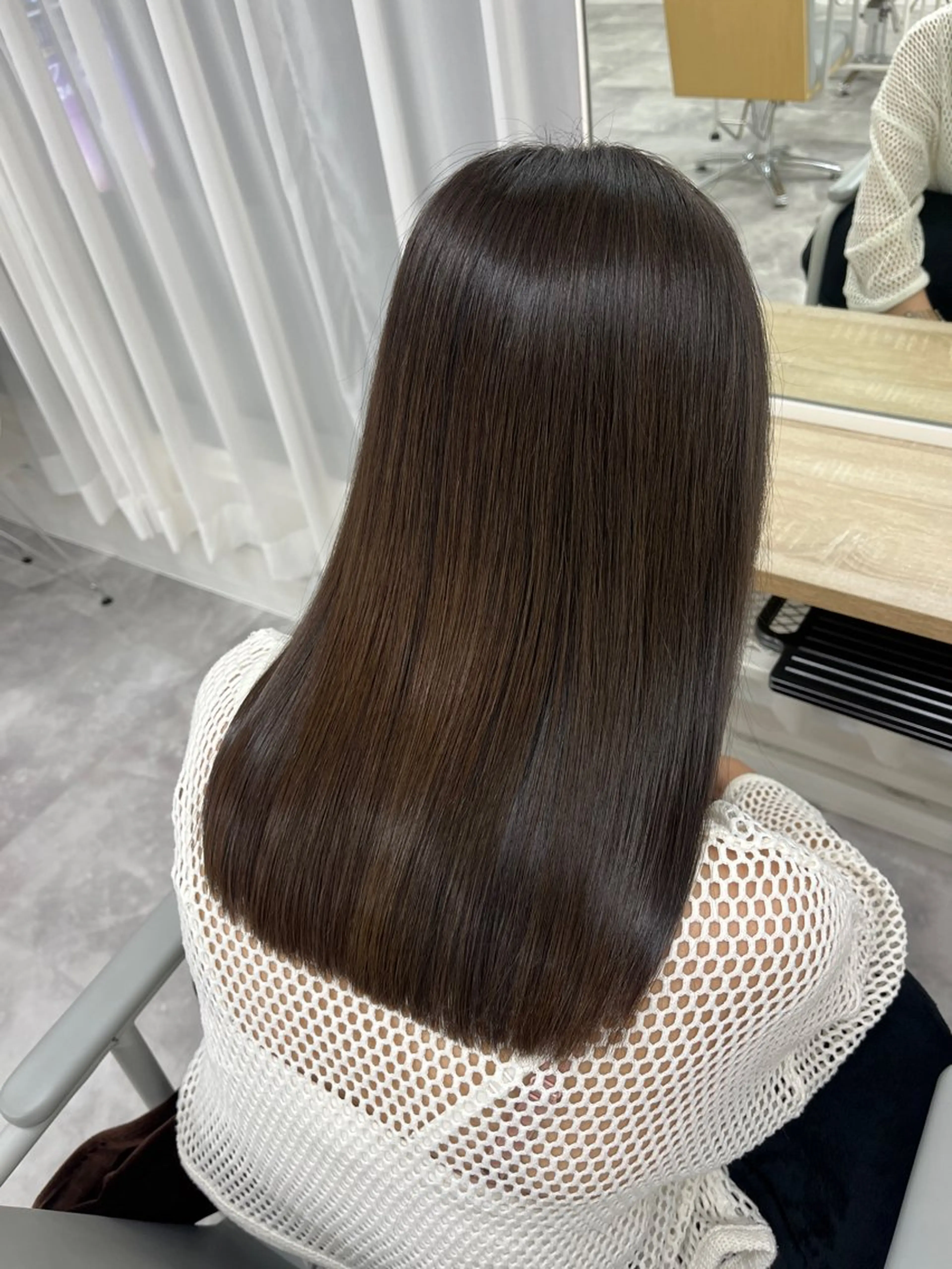 ミディアム トリートメント ヘアカラー トリートメント Aura 髪質改善＆韓国レイヤー所属・あい❤︎ /髪質改善/韓国巻きのヘアスタイル