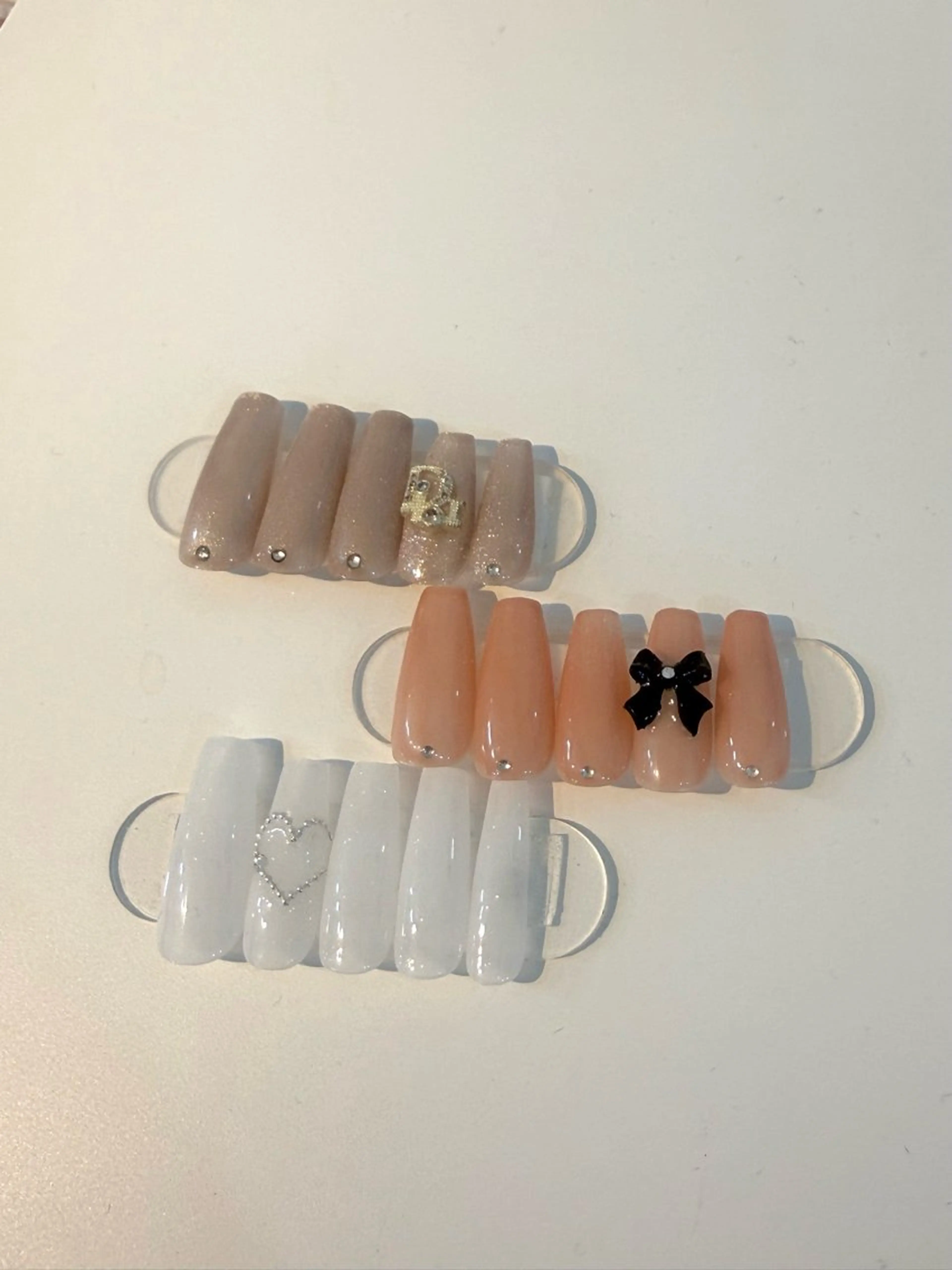 ネイル ワンカラーネイル ハンドネイル 佐藤 沙佑里のネイルデザイン