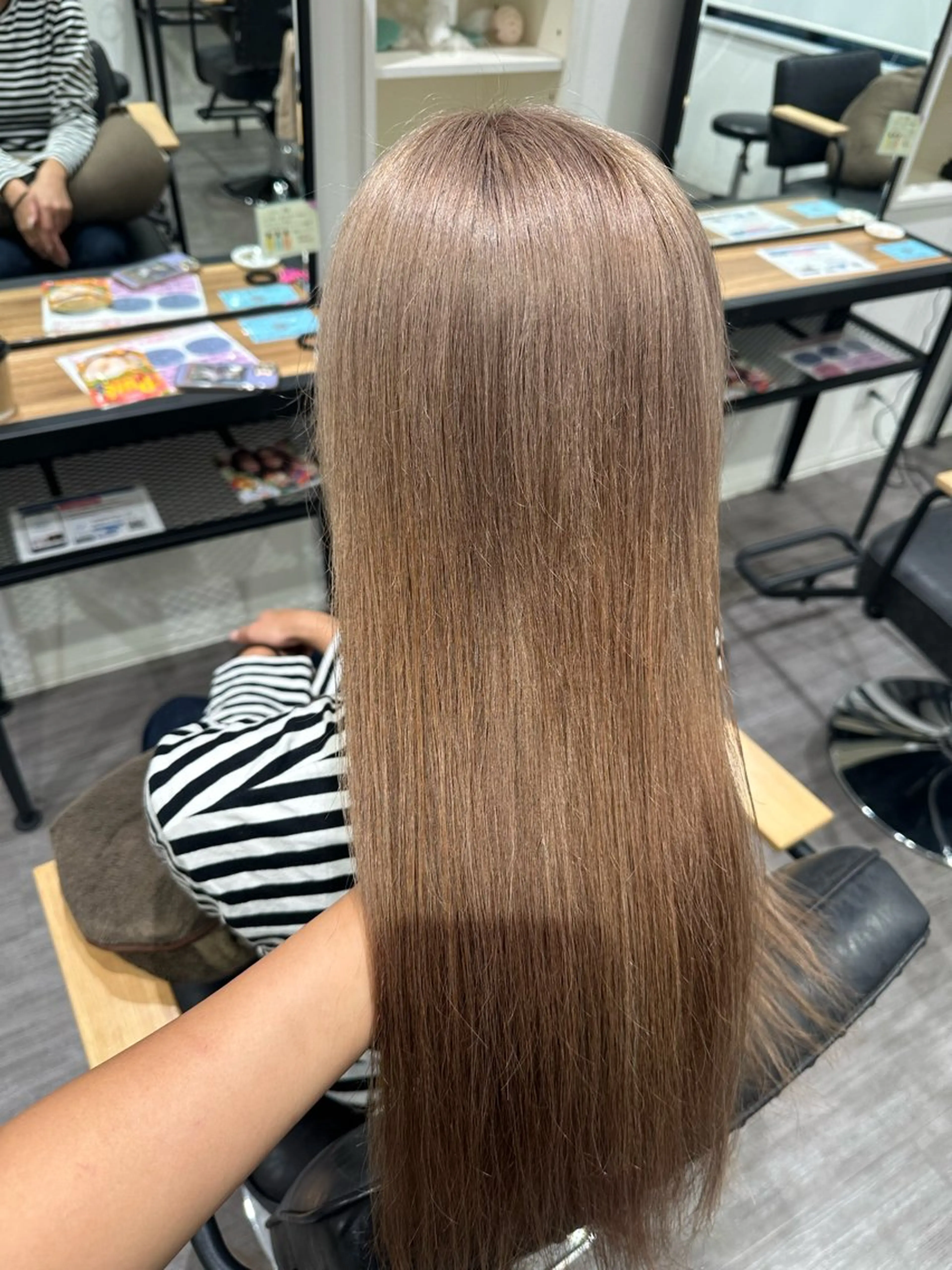 ロング カラー 艶髪レイヤー上田 紗也🇰🇷💗のヘアスタイル