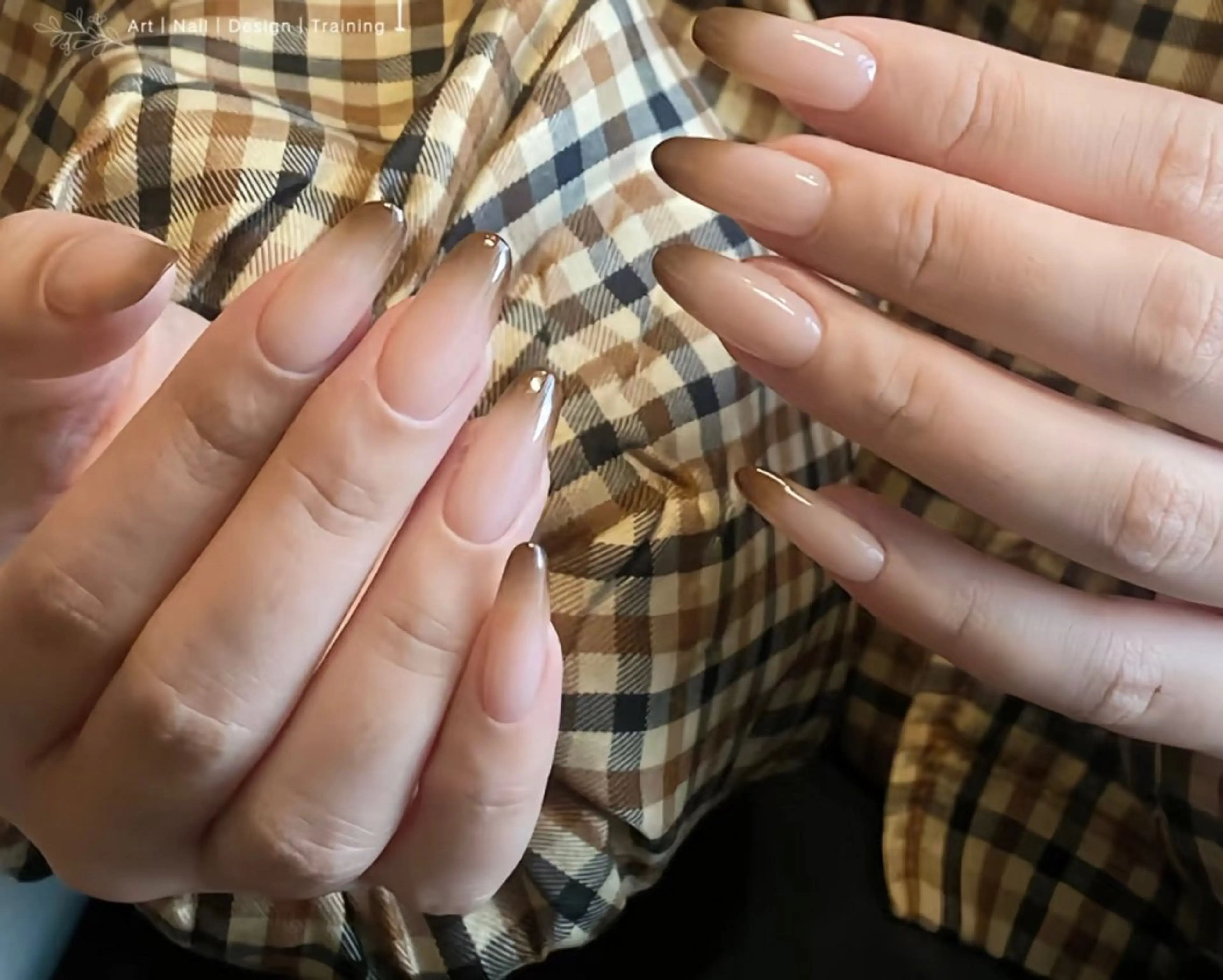 ネイル ハンドネイル 🍑 momo_nailのネイルデザイン