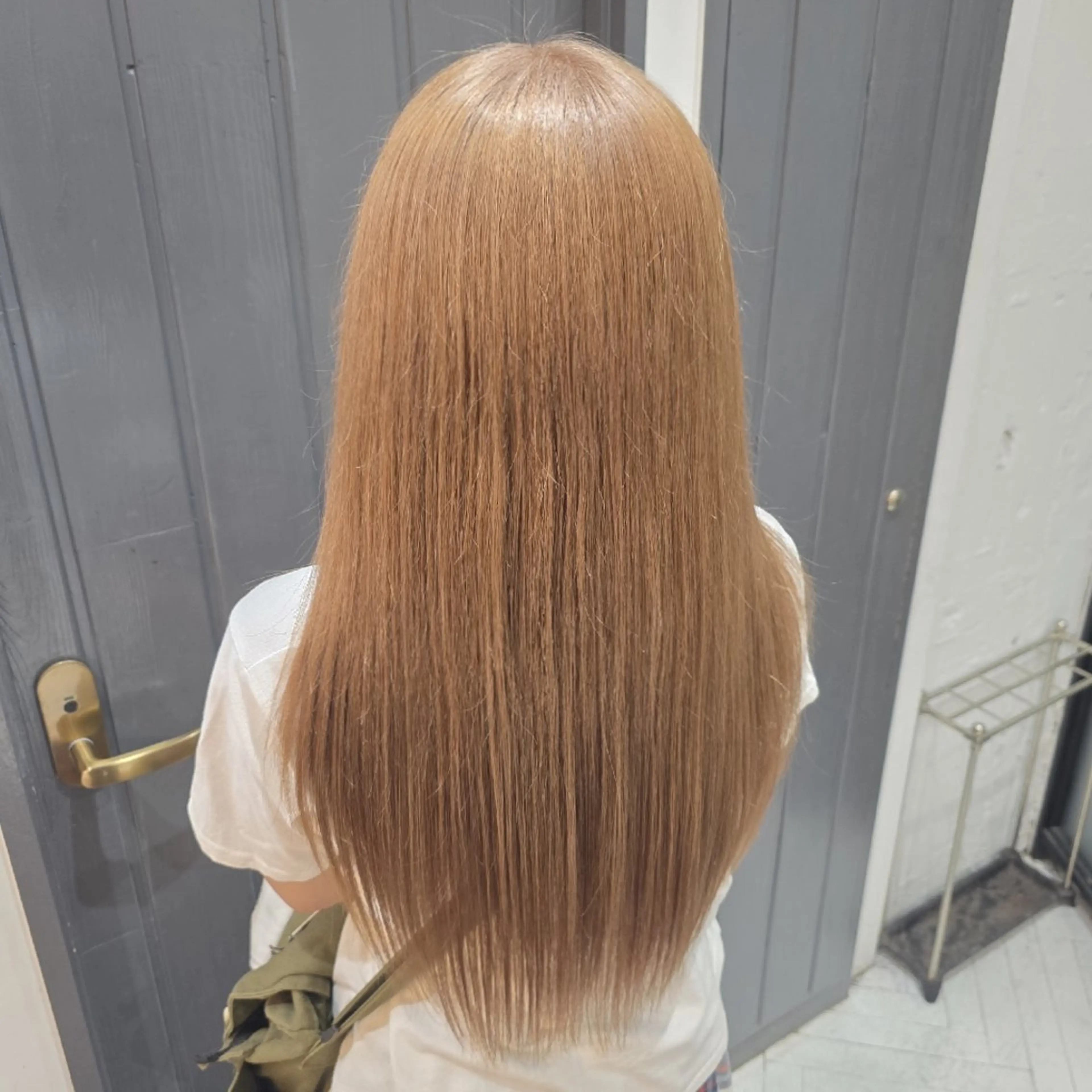 ロング カラー ベージュカラー オレンジ オレンジベージュ ヘアカラー トリートメント ヘアセット ハイトーン/メンズ スタイル✂/りゅうのヘアスタイル