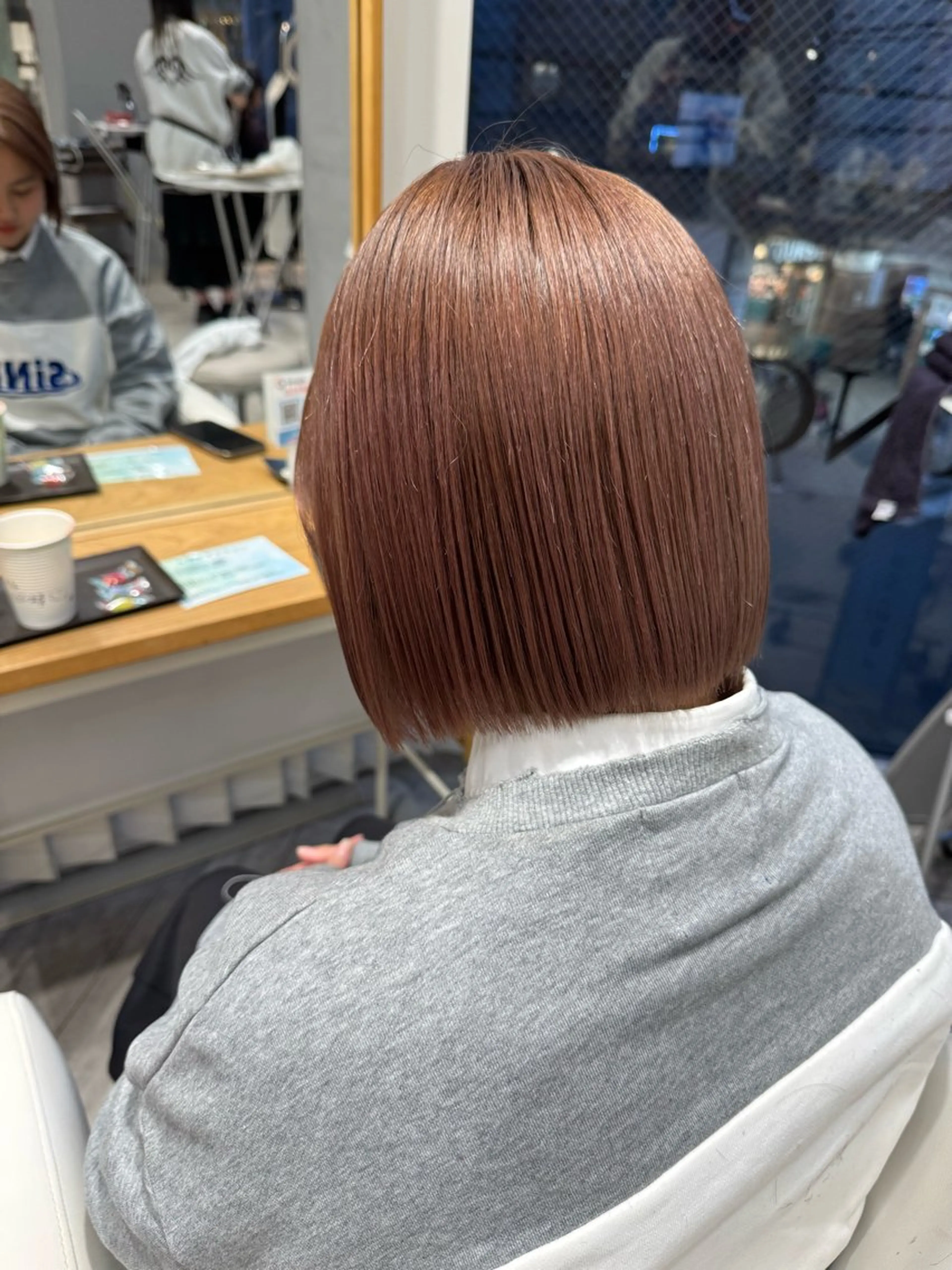 ショート カラー ベージュカラー ブリーチ ピンクカラー ピンクベージュ ボブ ヘアカラー トリートメント AVANCE.ens 広島袋町店ayuのヘアスタイル
