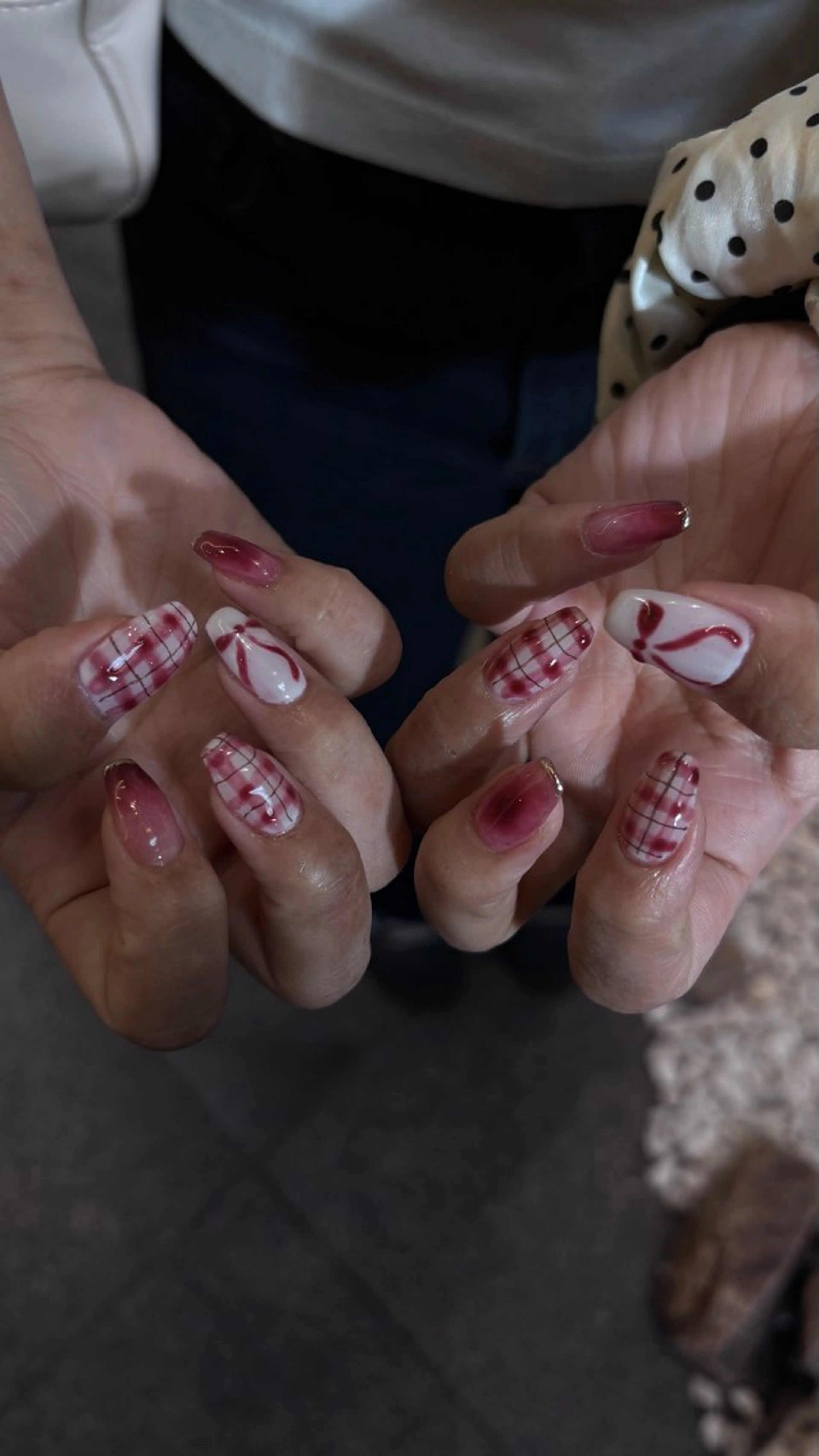 ネイル ハンドネイル ハイトーン/レイヤー KYOKA🩶のヘアスタイル