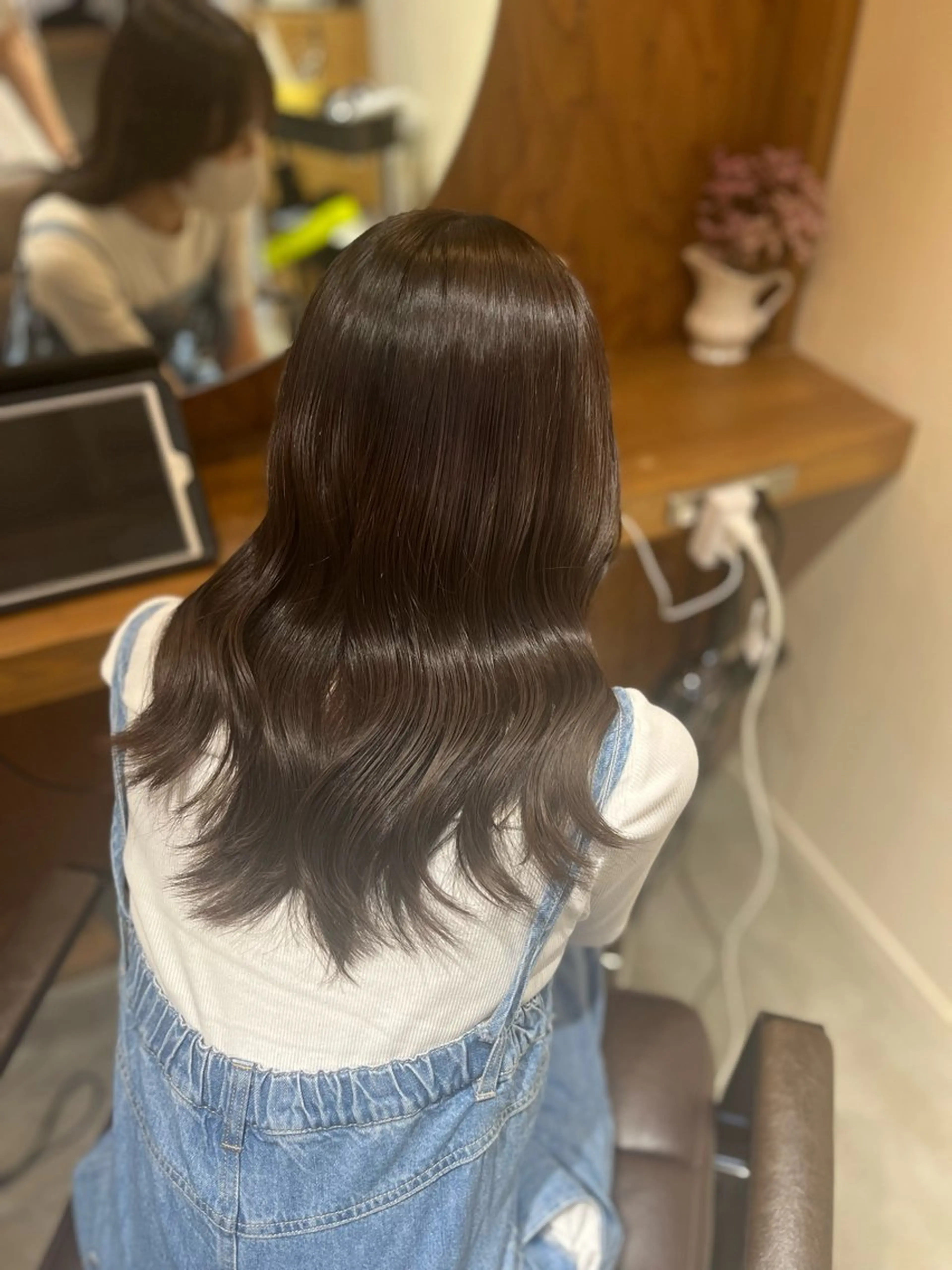 ミディアム 縮毛矯正 カット 縮毛矯正 トリートメント 塩川ももこ/ 縮毛矯正/ヘアセットのヘアスタイル