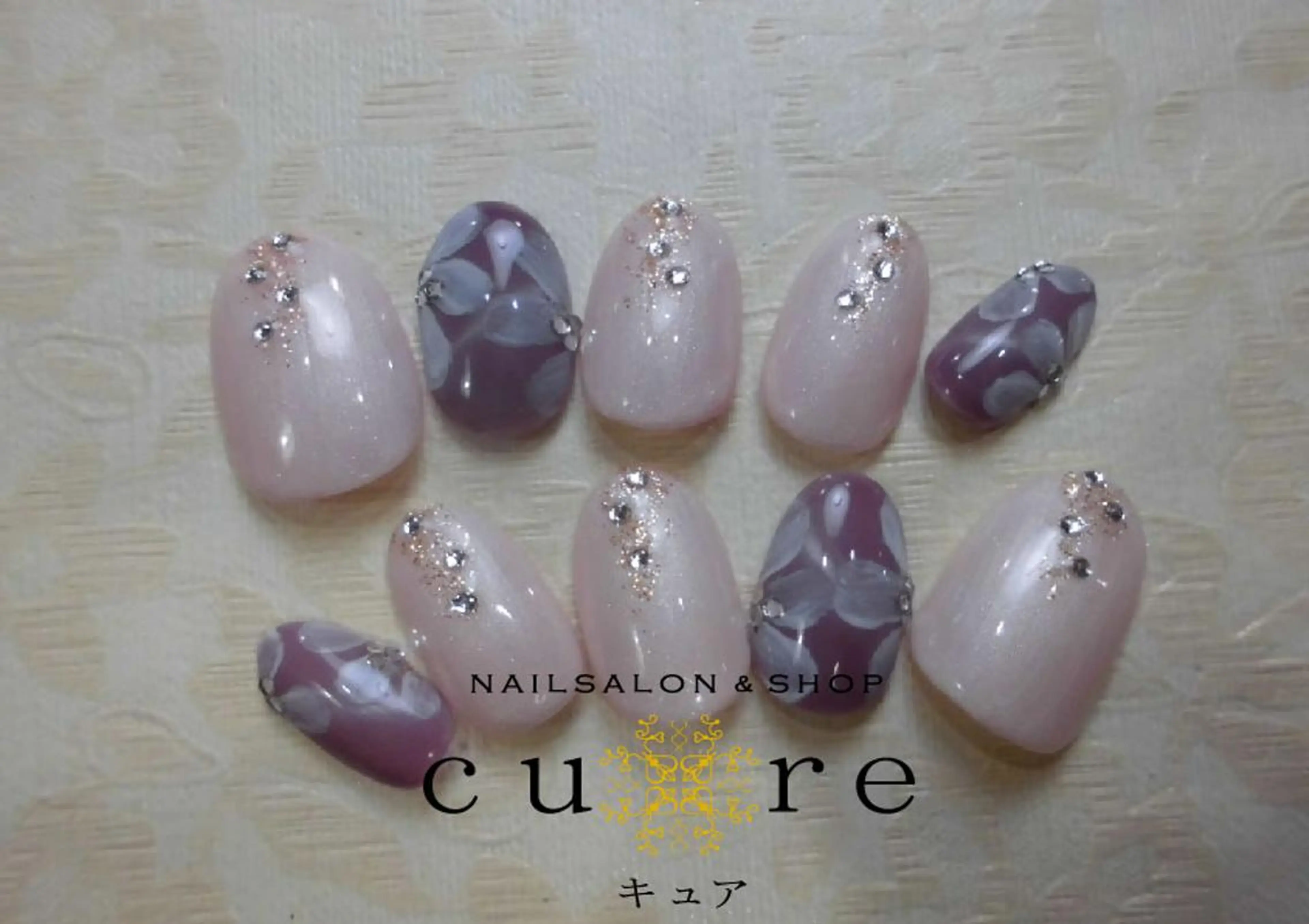 ミディアム ネイル ネイルサロン Cureのネイルデザイン