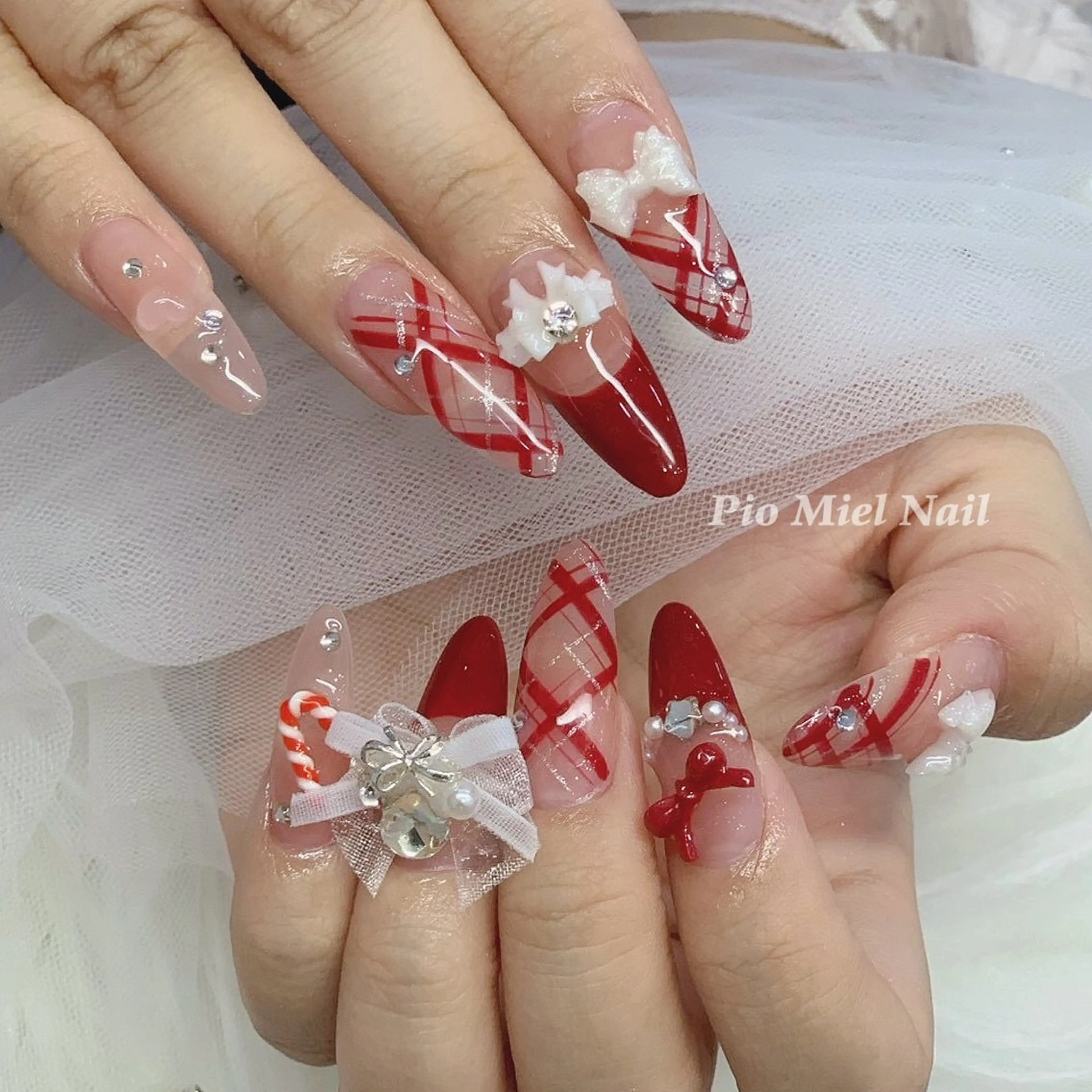 ネイル ハンドネイル Pio Mielのネイルデザイン