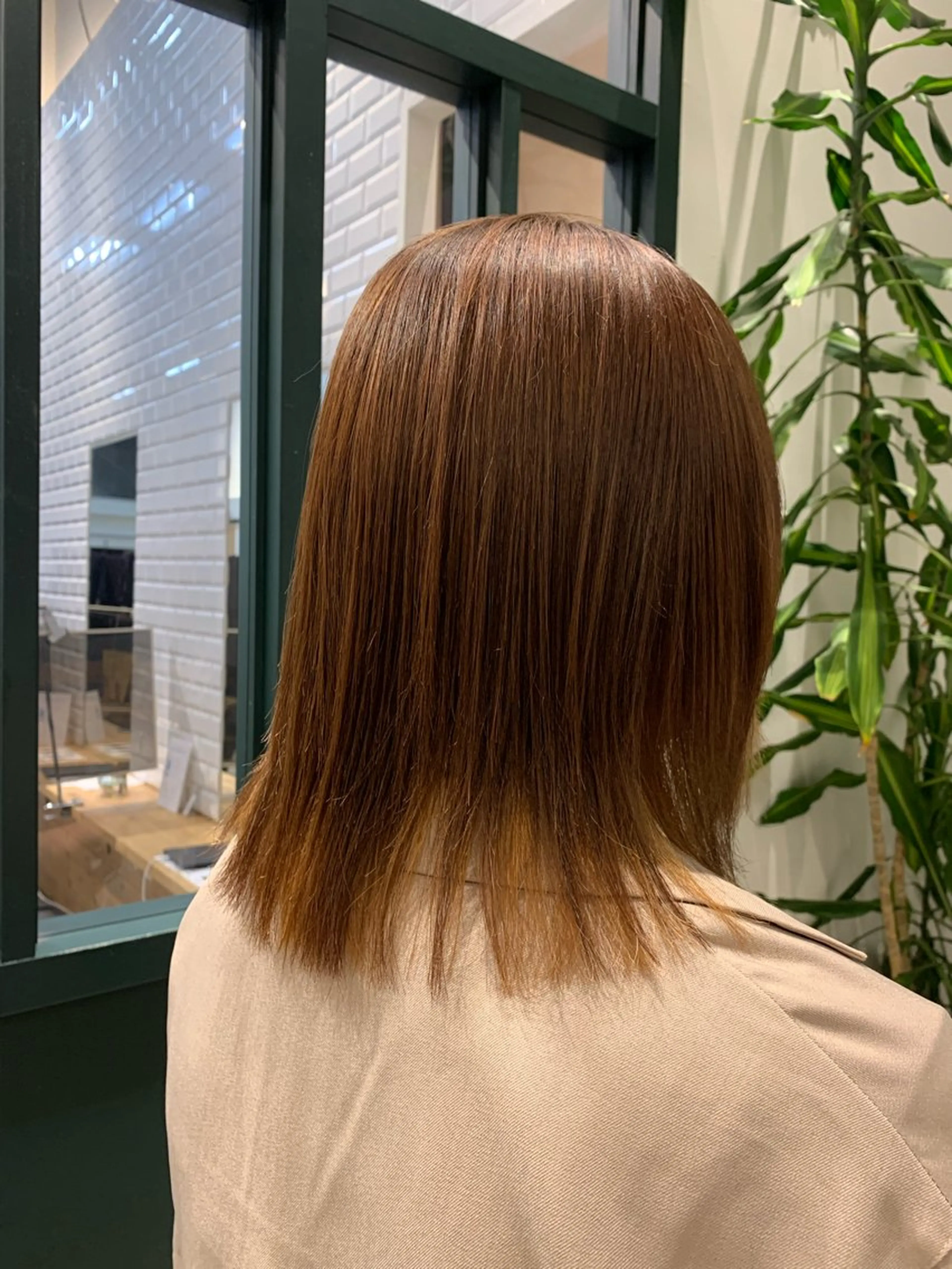 ミディアム パーマ 黒岩 珠奈のヘアスタイル