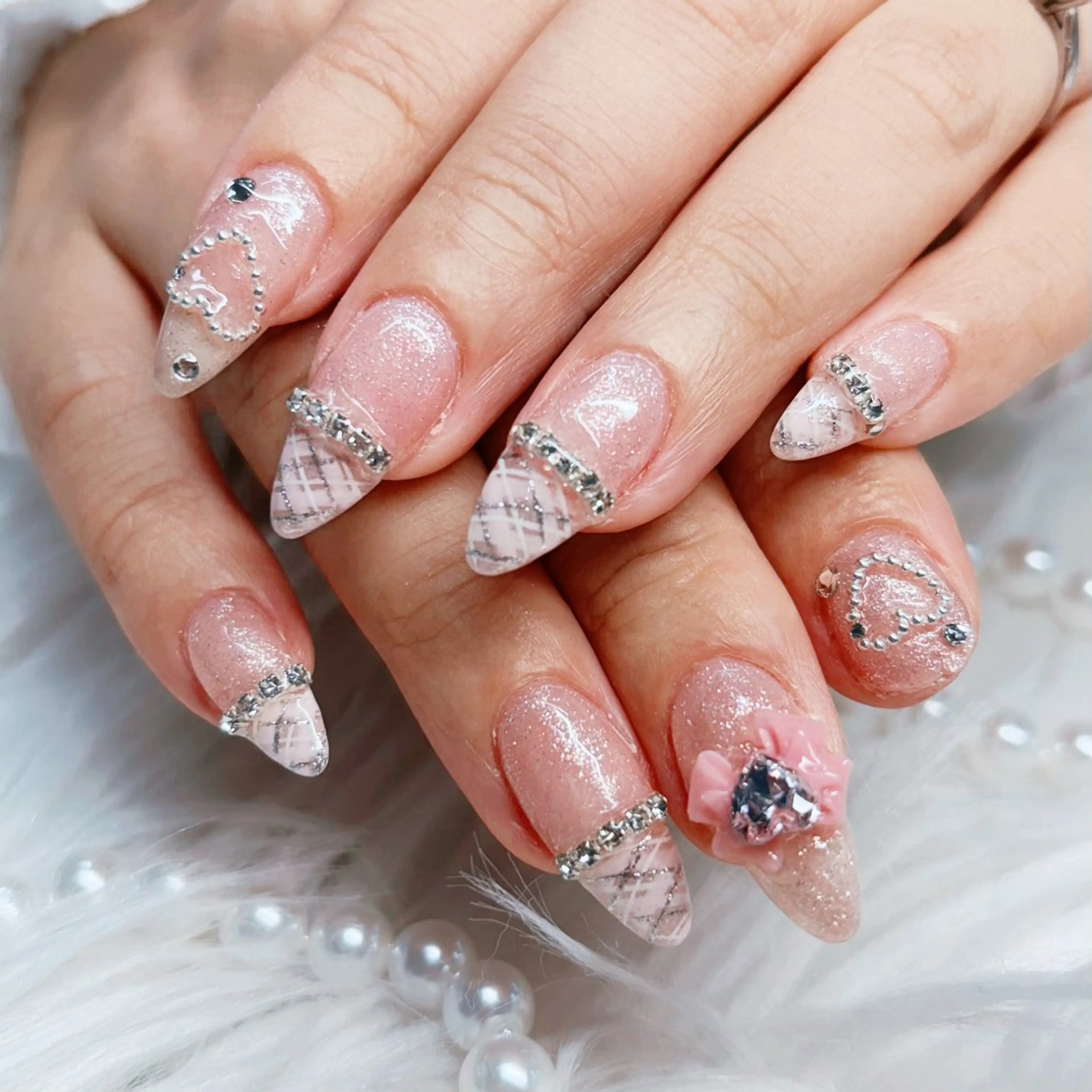 ネイル akane .hのネイルデザイン