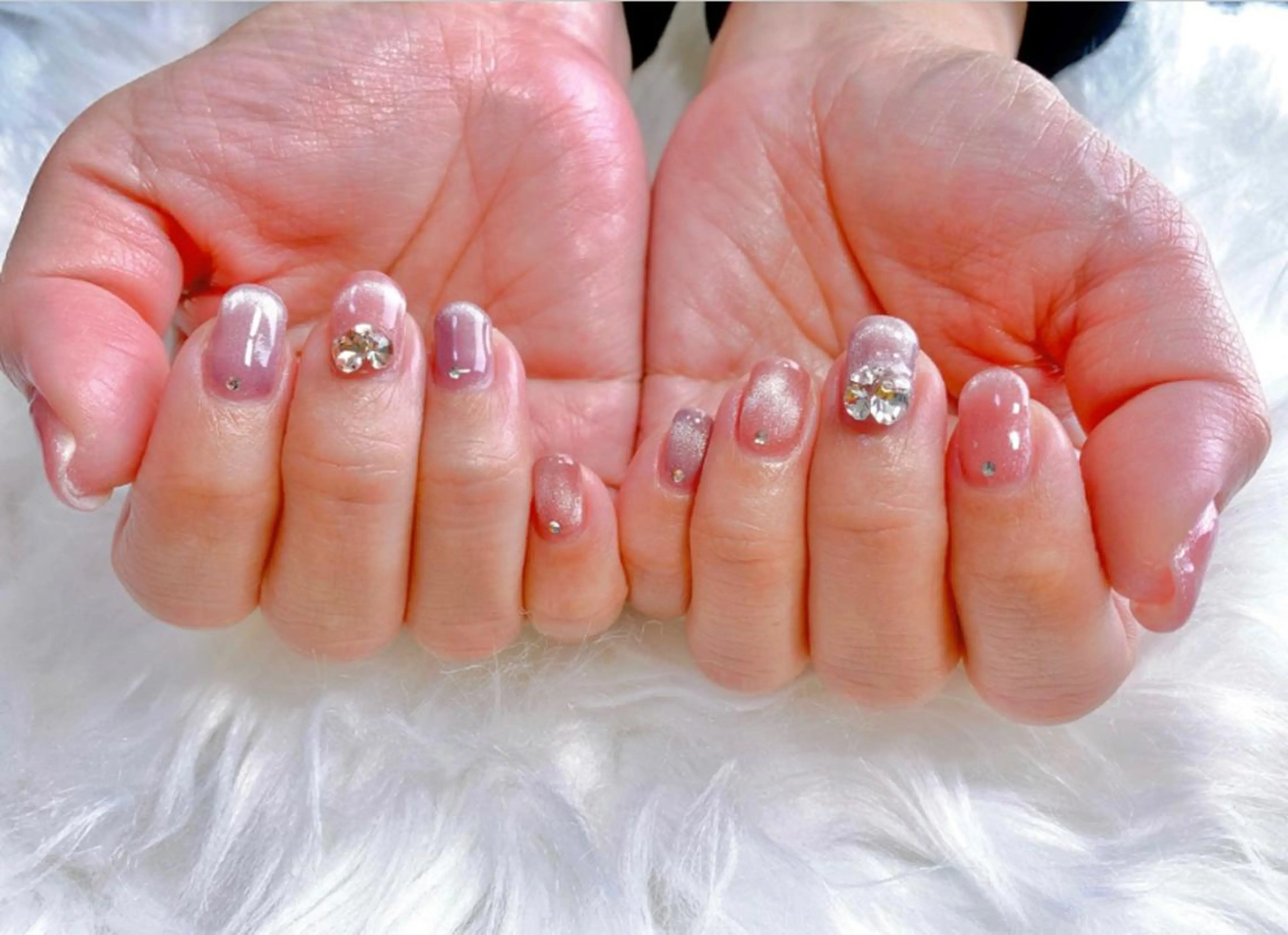 ネイル 高島 夏海のネイルデザイン