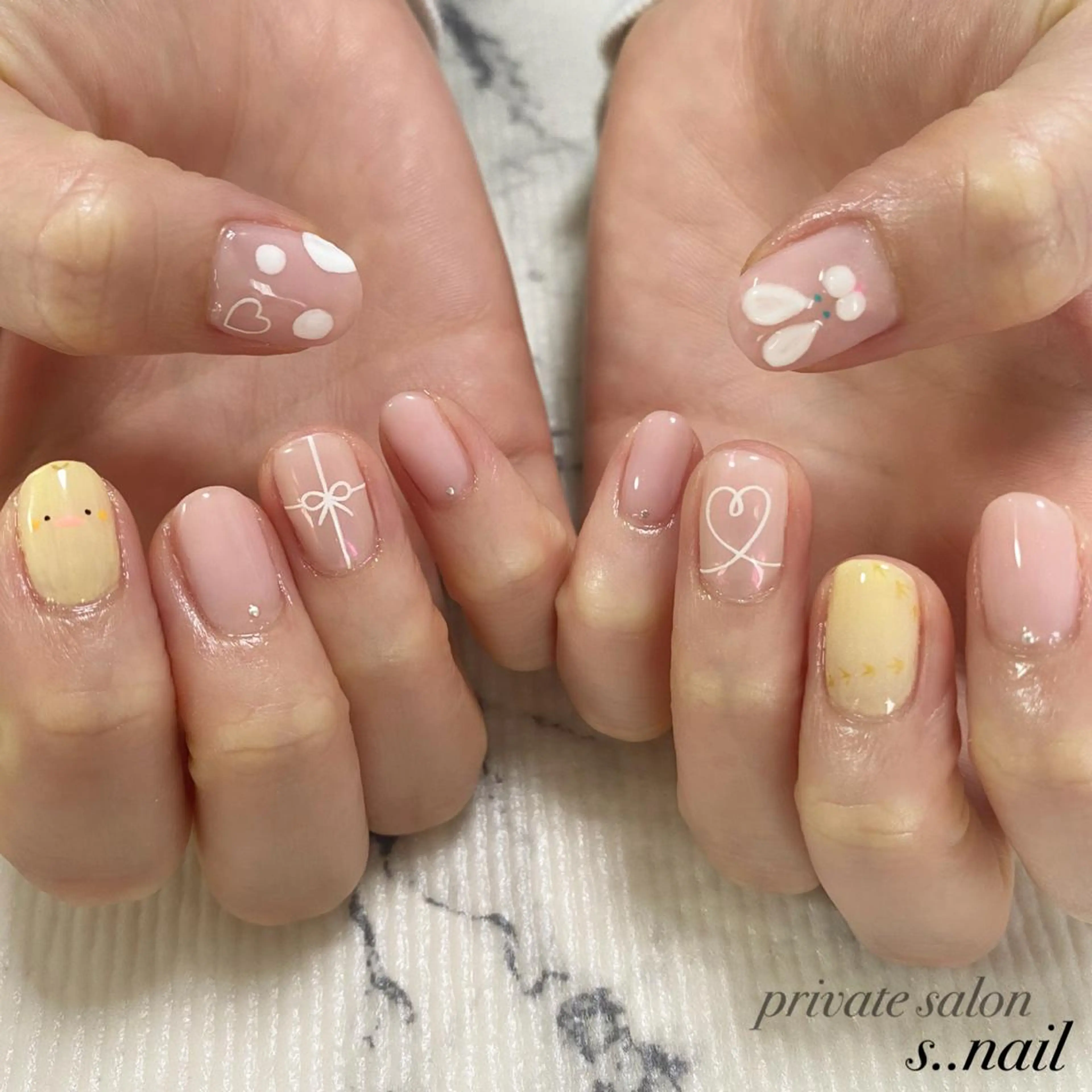 ネイル イースター シンプルネイル ハンドネイル フットネイル s..nail / MORITAのネイルデザイン