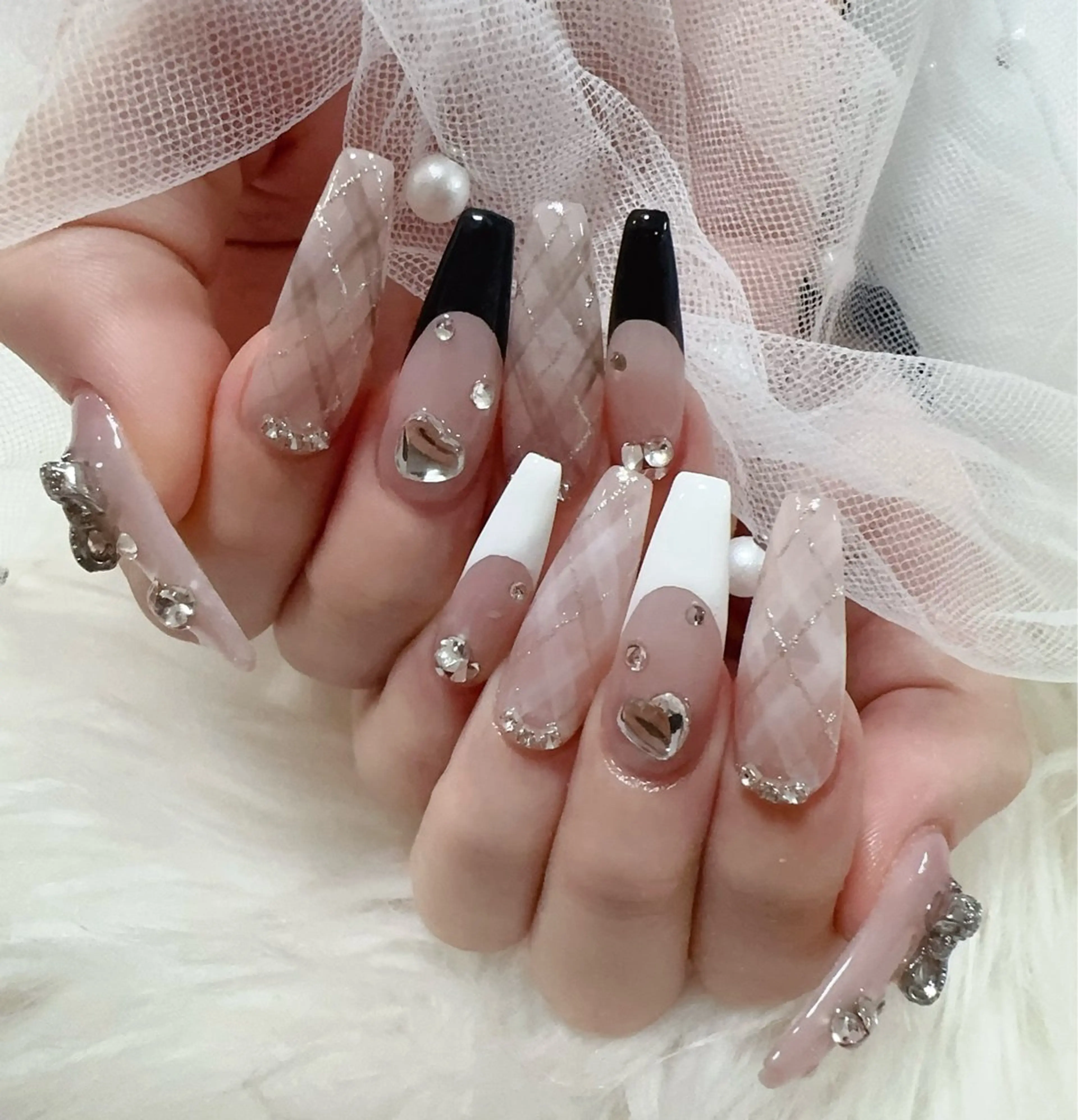 ネイル ＆ME アンドミーのネイルデザイン