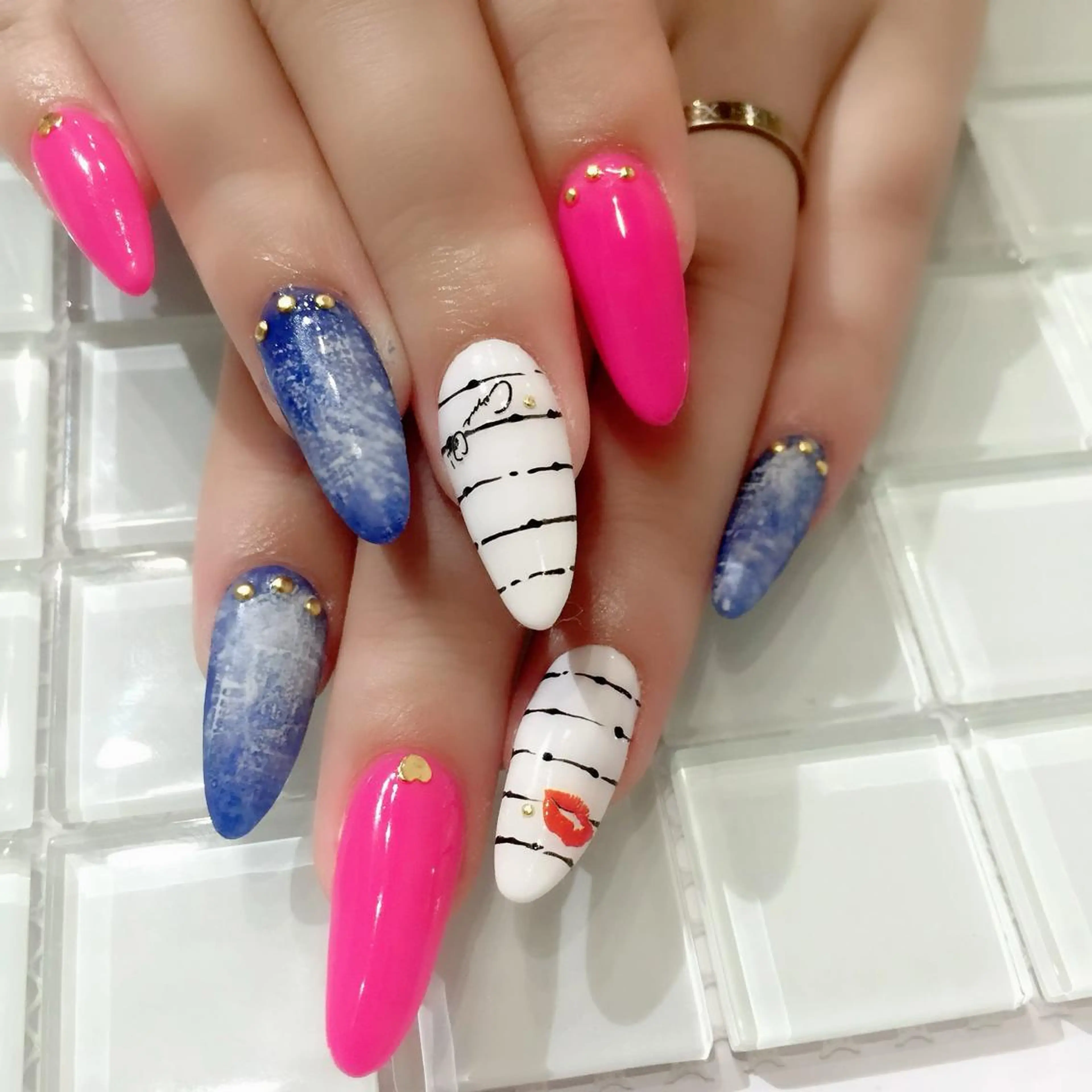 ネイル ESPERANZA NAIL所属・SASAKI NOZOMIのネイルデザイン