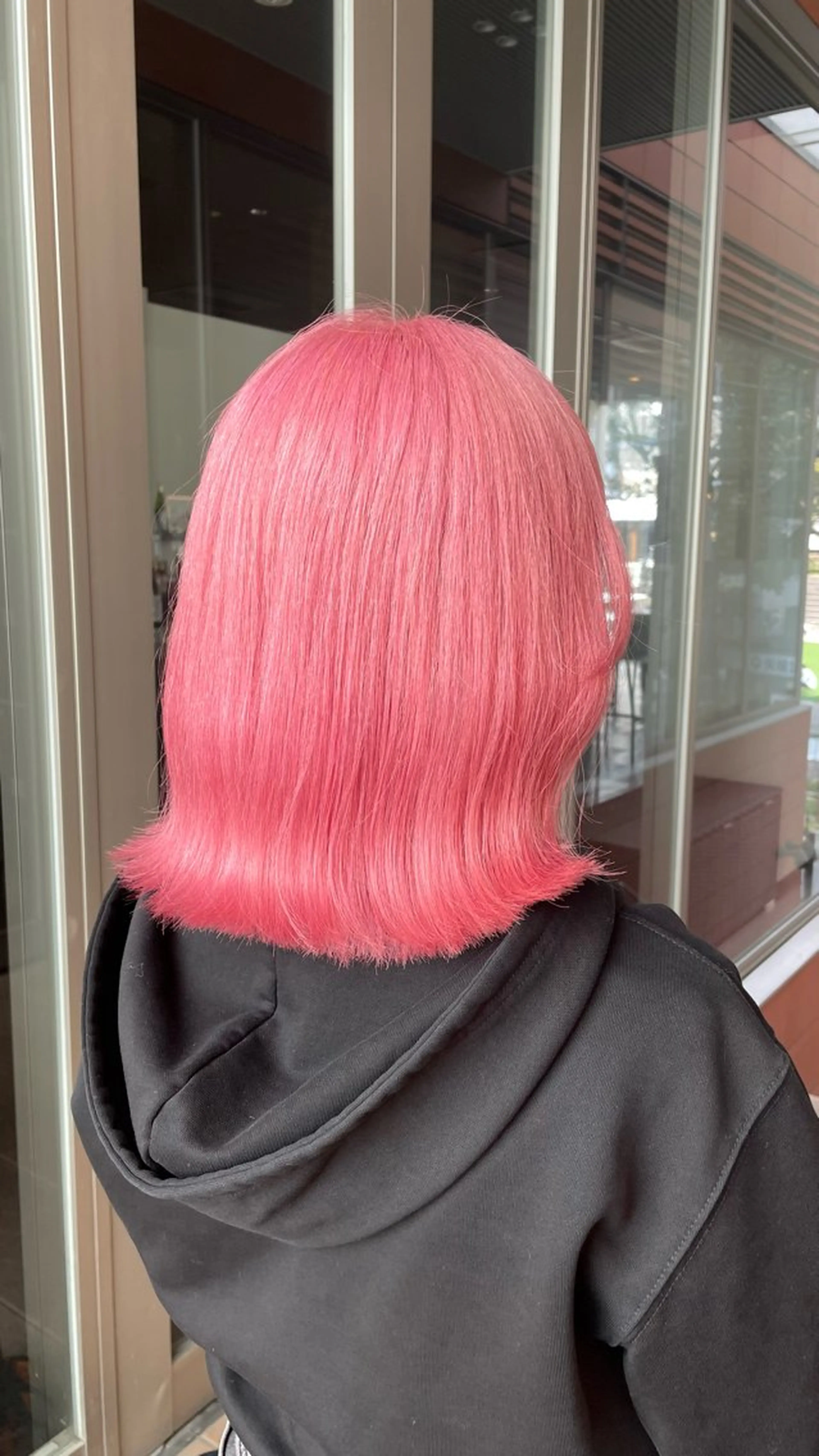 ショート カラー ブリーチ/髪質改善/ ハイトーン/暖色のヘアスタイル