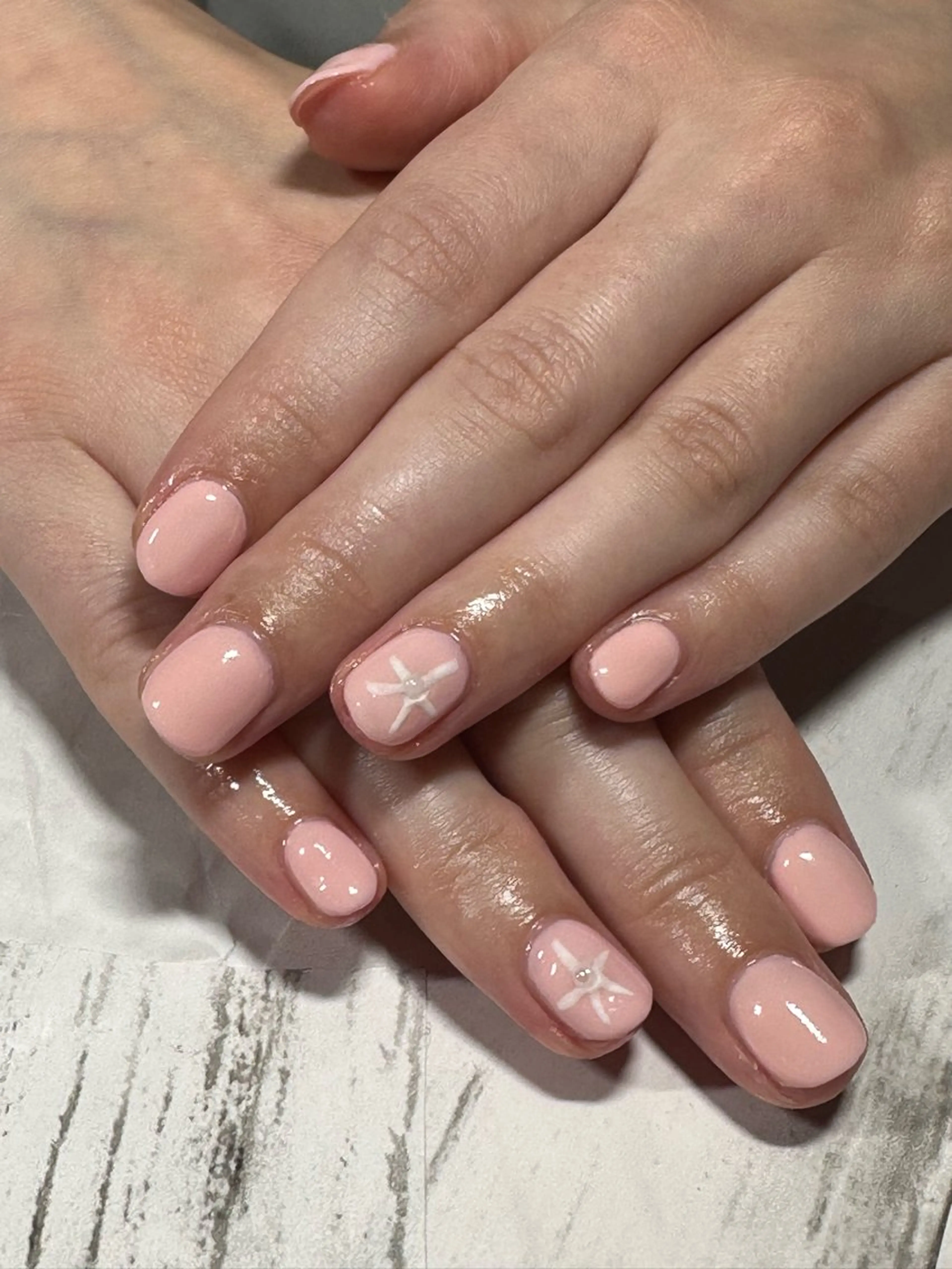 ネイル e.nail所属・🍎吉田 恵里🍎のネイルデザイン