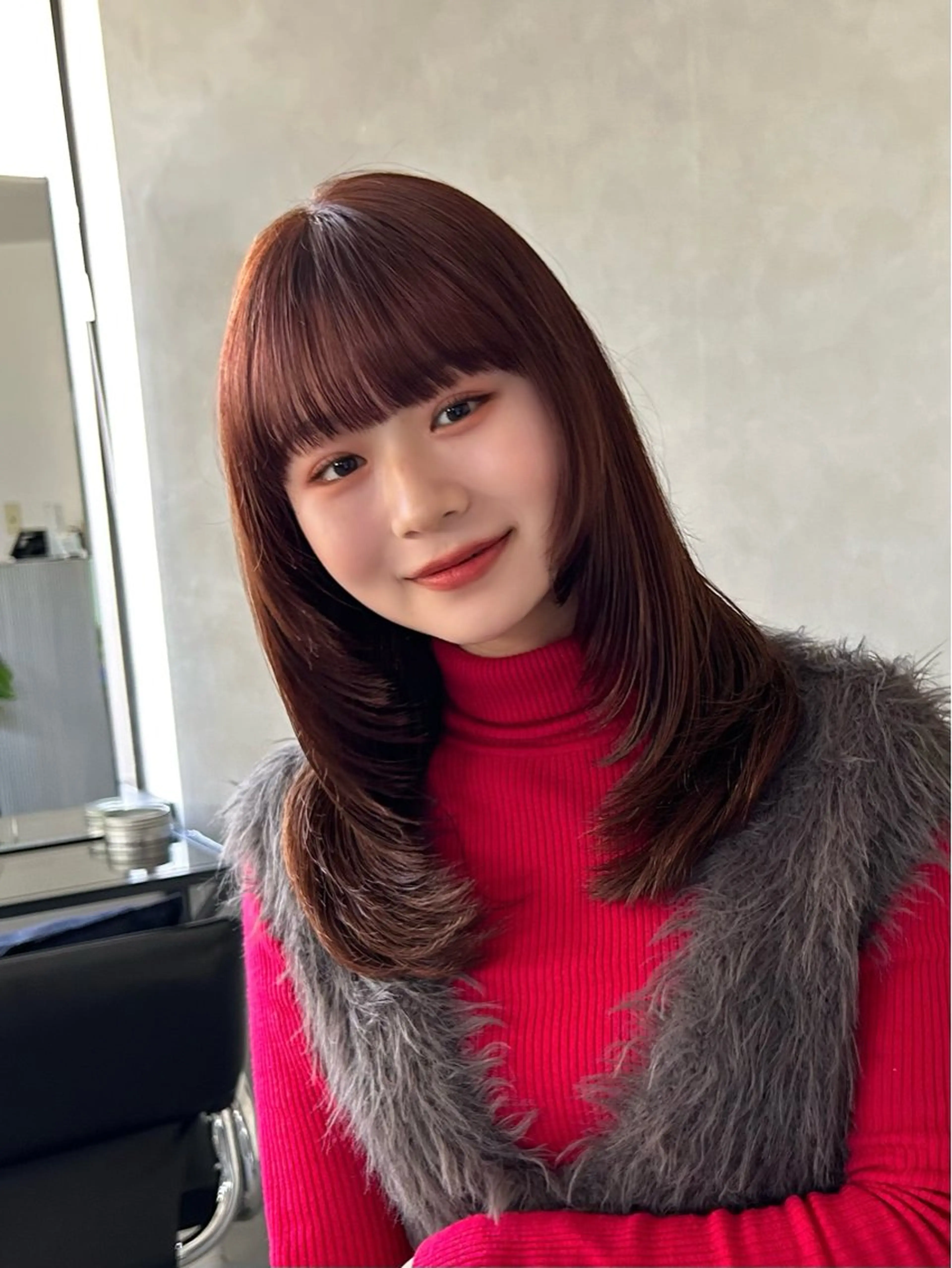 ミディアム カラー ブラウンカラー ピンクカラー ピンクブラウン レイヤーカット ❤️ショートカット ・顔周りカット❤️のヘアスタイル