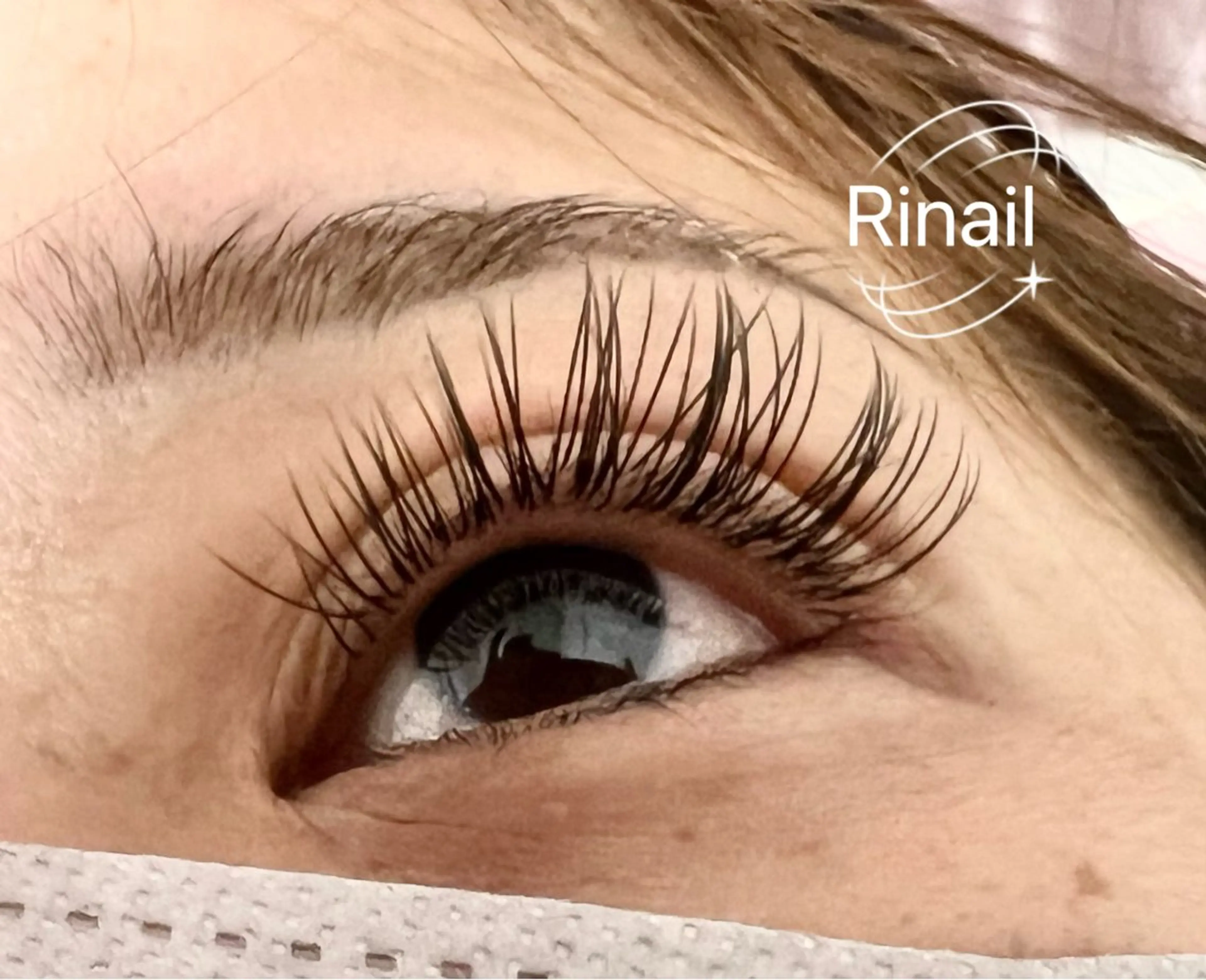 マツエク・マツパ バインドロック フラットラッシュ ナチュラル パリジェンヌラッシュリフト まつげパーマ YK Rinのネイルデザイン