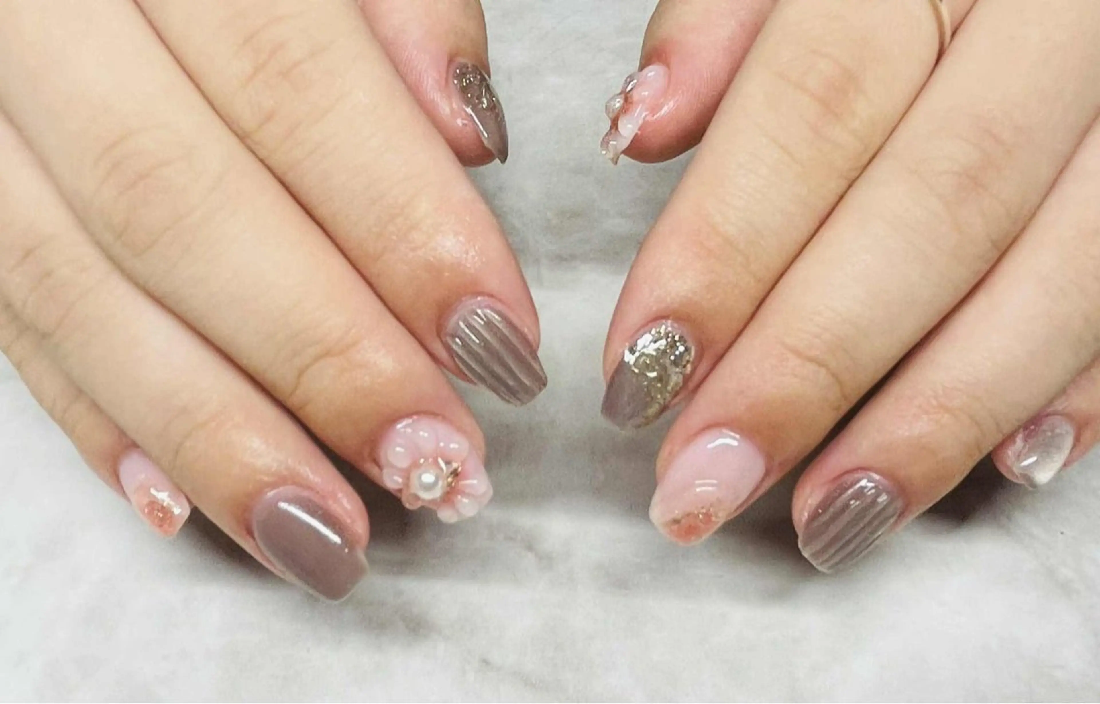 定額デザインネイル(オフ無し)の写真