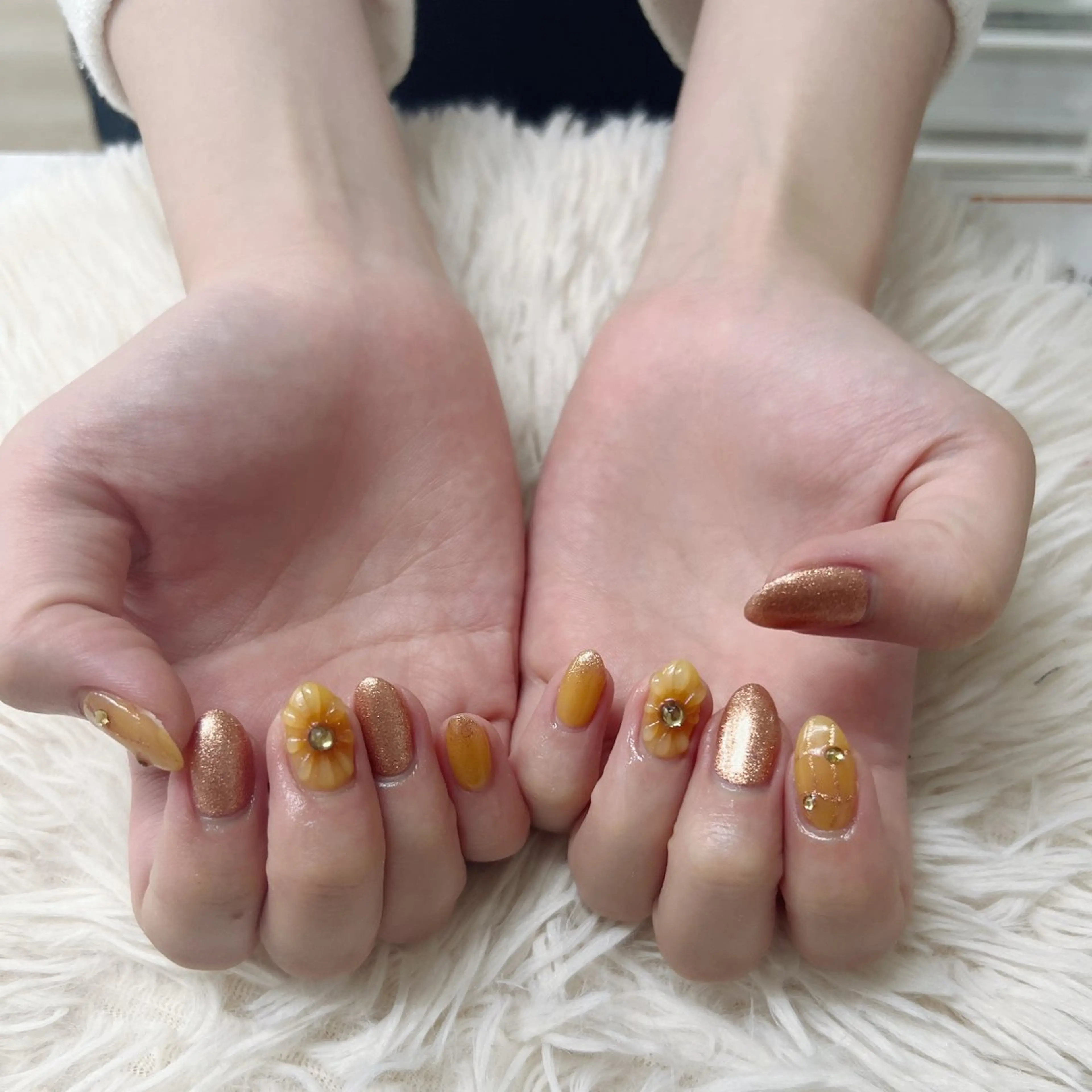 ネイル ハンドネイル Iwamori Yueのネイルデザイン