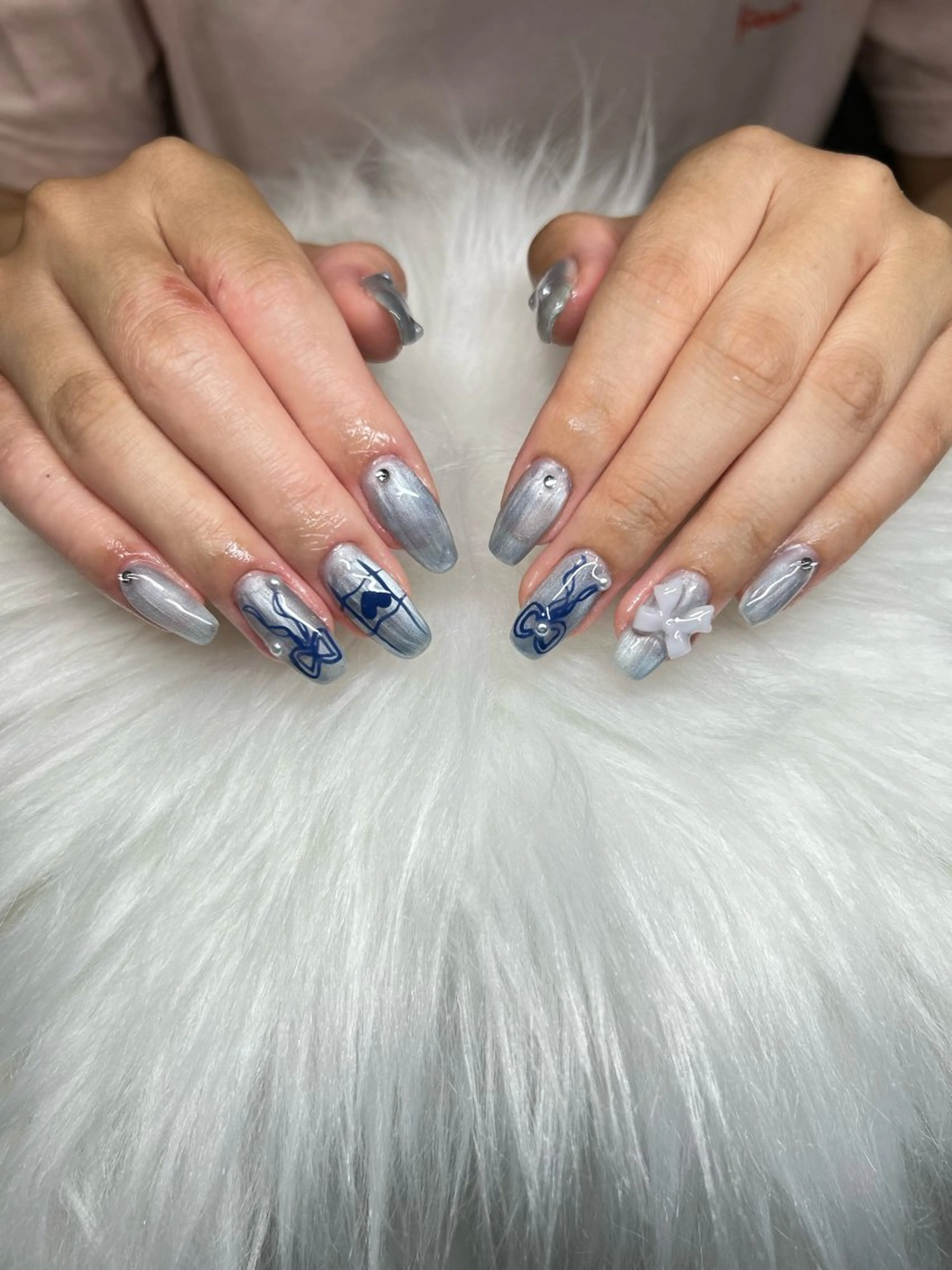 ネイル Queen Nail 　クイーンネイルのネイルデザイン