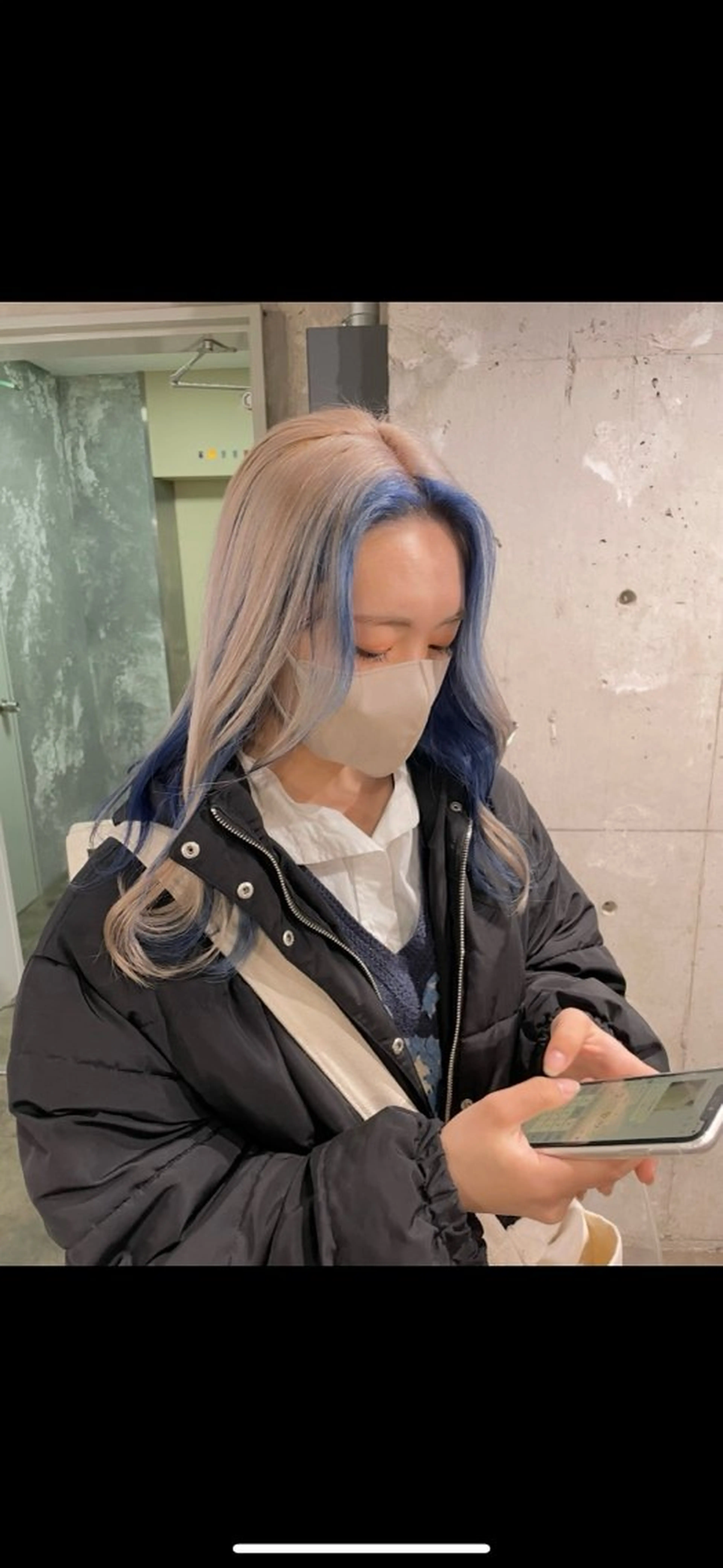 セミロング ヘアカラー 透明感カラー・レイヤ ー🎀amika🎀のヘアスタイル