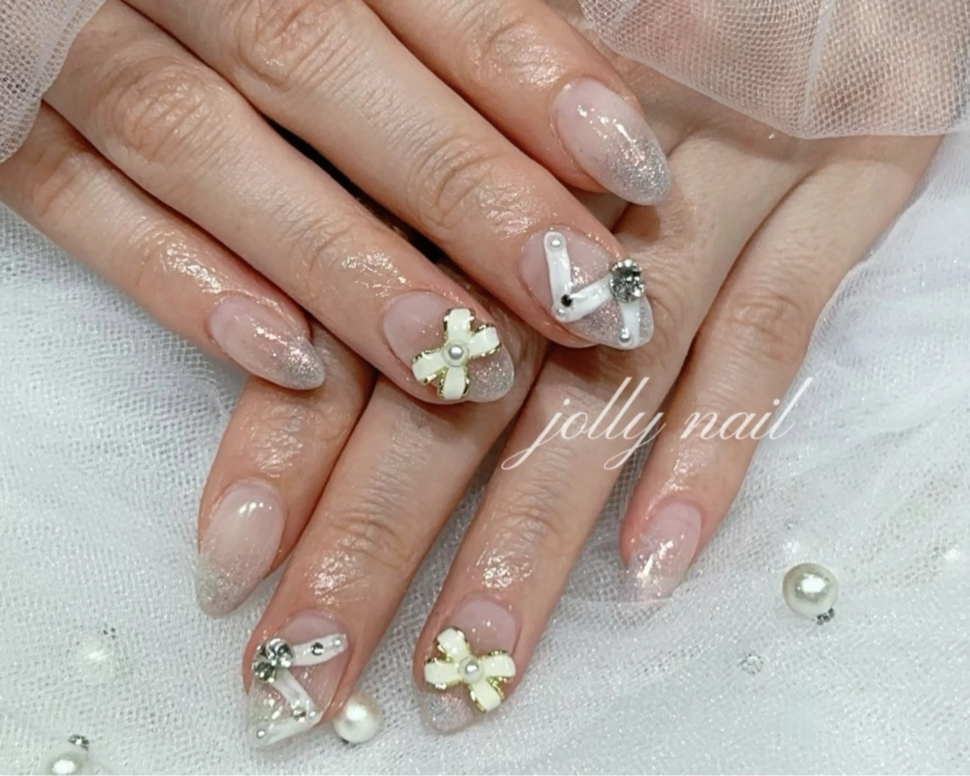 チップ持ち込みデザイン「アート4本」(新規ソフトジェルオフ無料)の写真