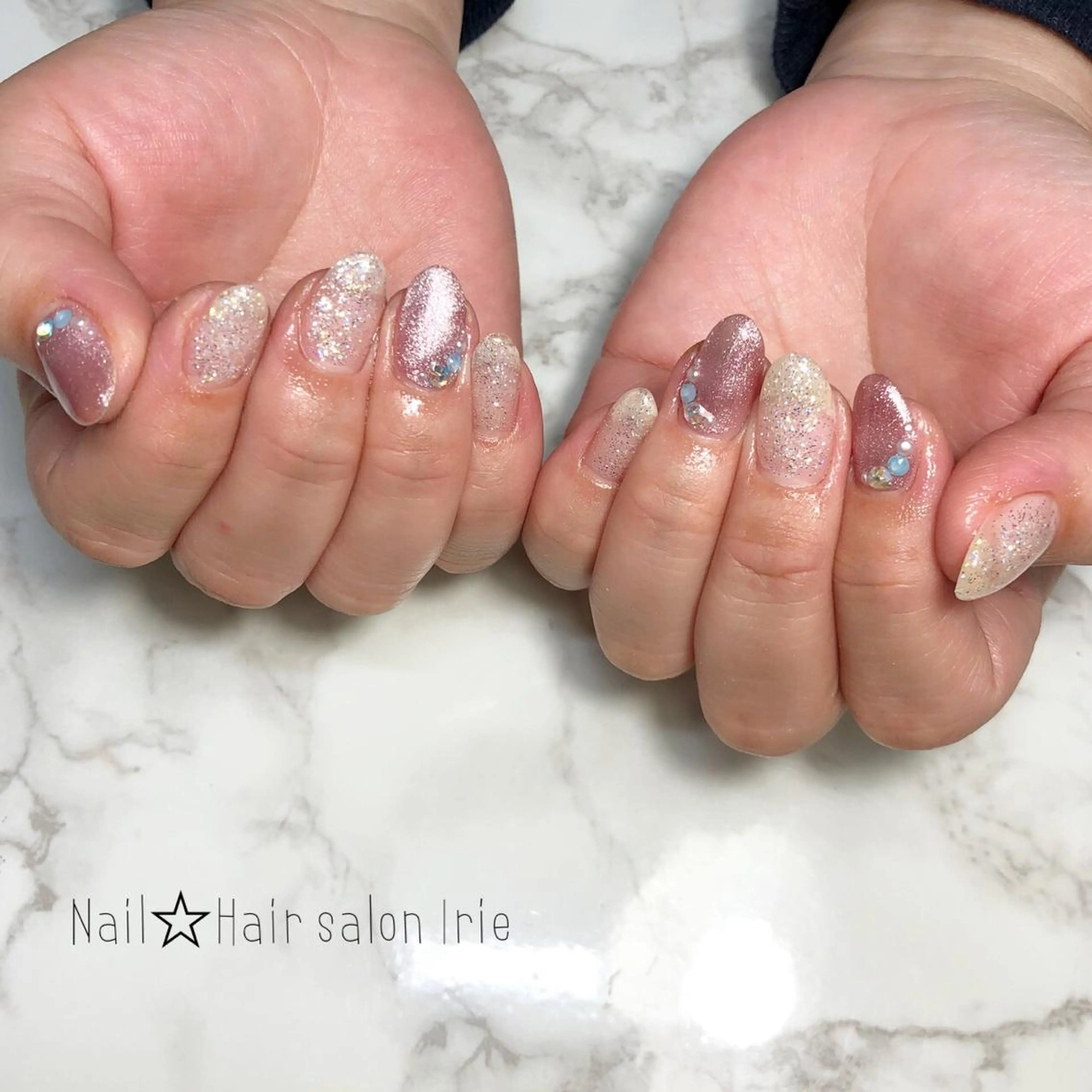 ネイル フラッシュネイル Hair salon Irie所属・與儀 知佳のネイルデザイン