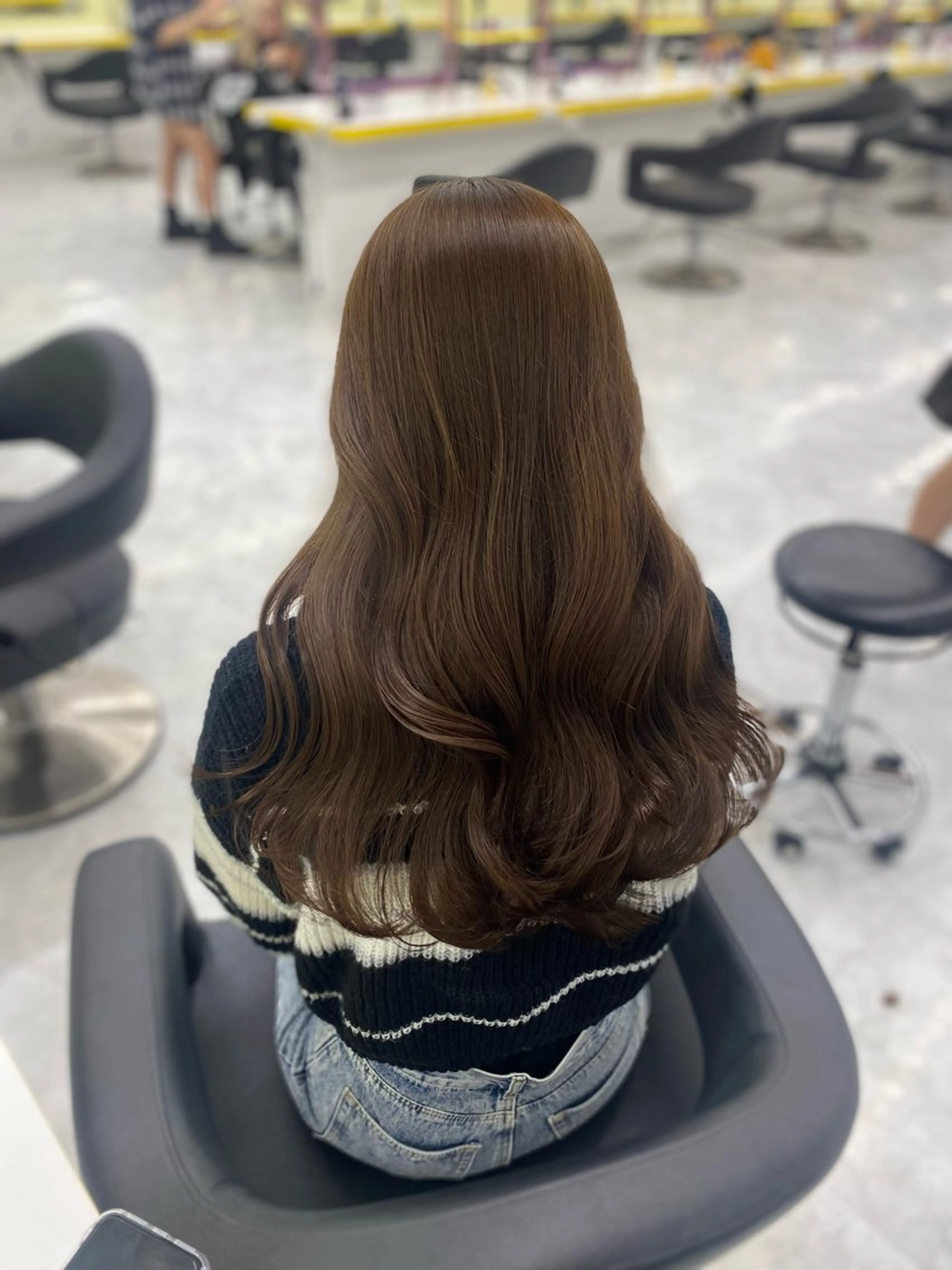 セミロング カラー パーマ ヘアアレンジ メンズ キッズ ベージュカラー ミルクティーベージュ ヘアカラー Lumo所属・💖横浜ブリーチなし 💖MIHOのヘアスタイル